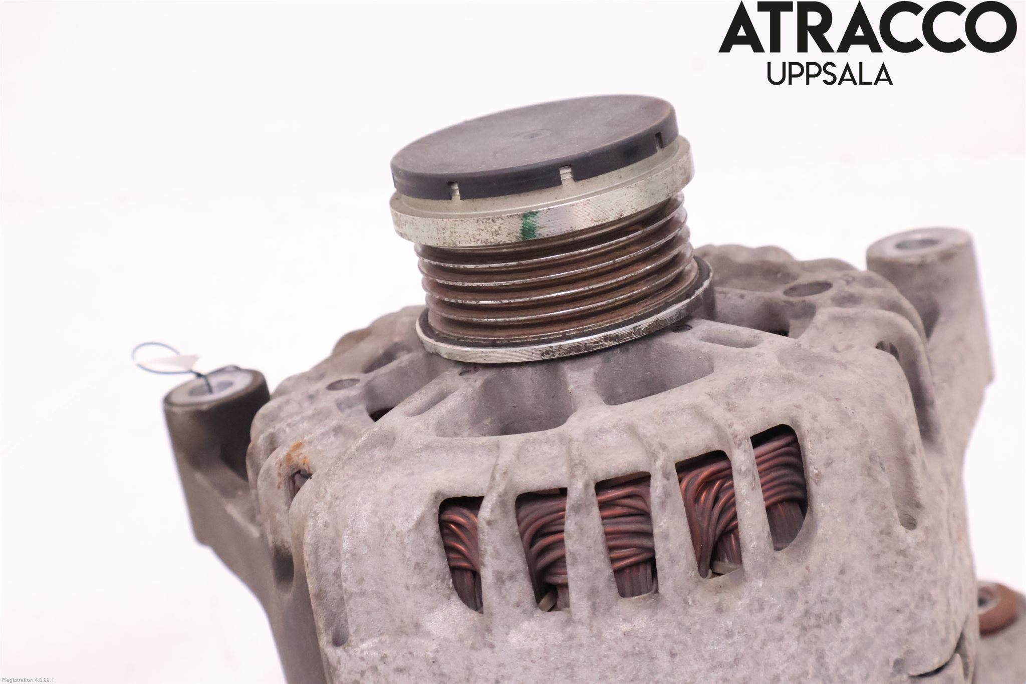 Opel CORSA D 07-14 Generator