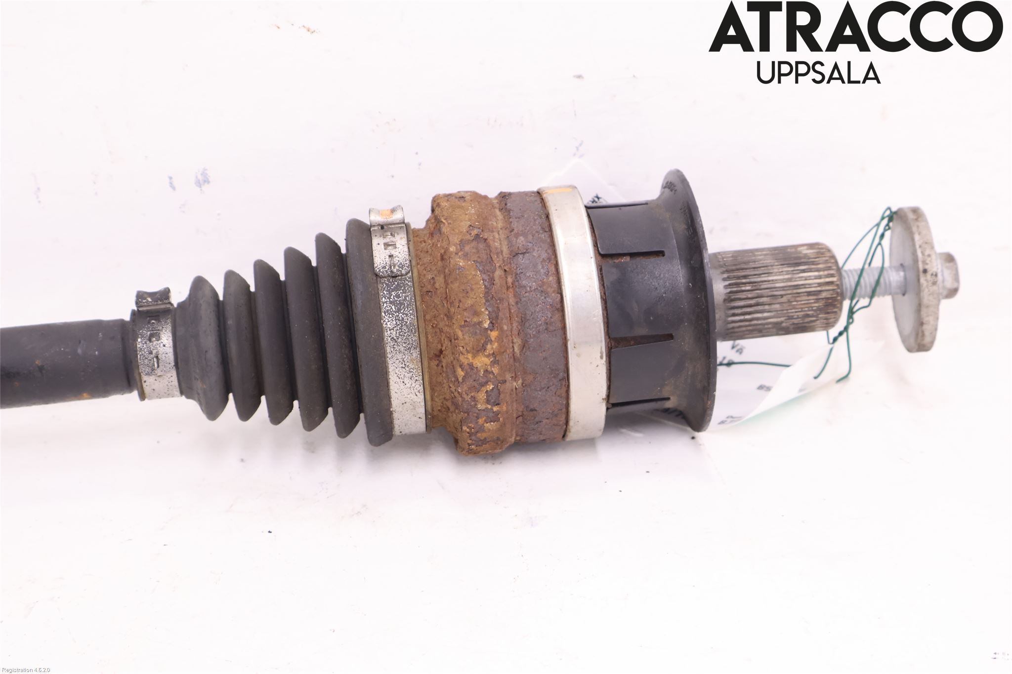 Volvo V40 12-19 Drivaxel Bak Vänster