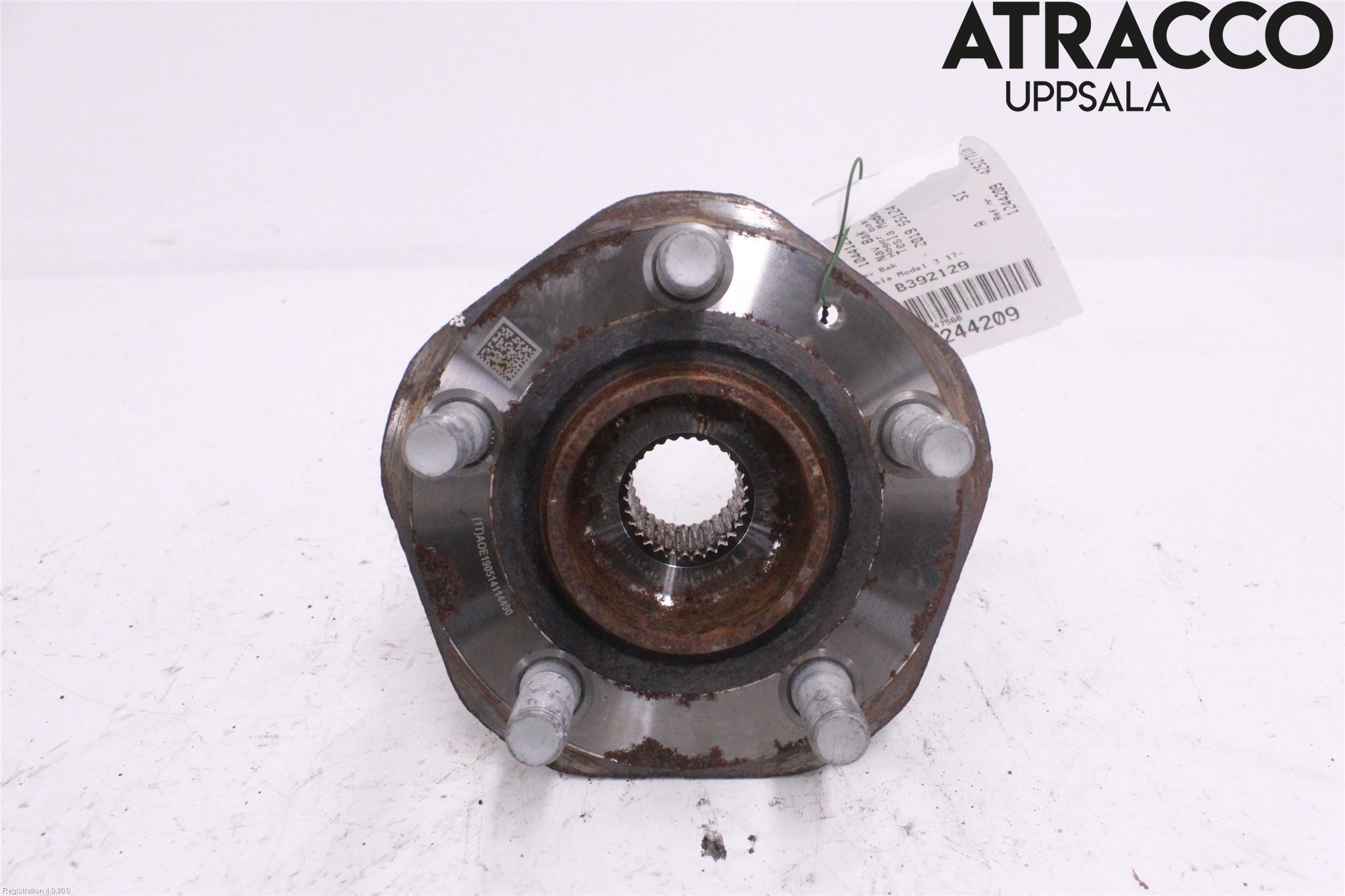 Tesla MODEL 3 17- Nav Bak