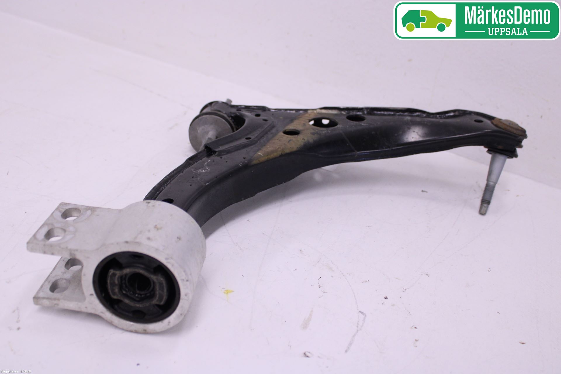 Opel ASTRA K 16-22 Bärarm Fram Undre Vä