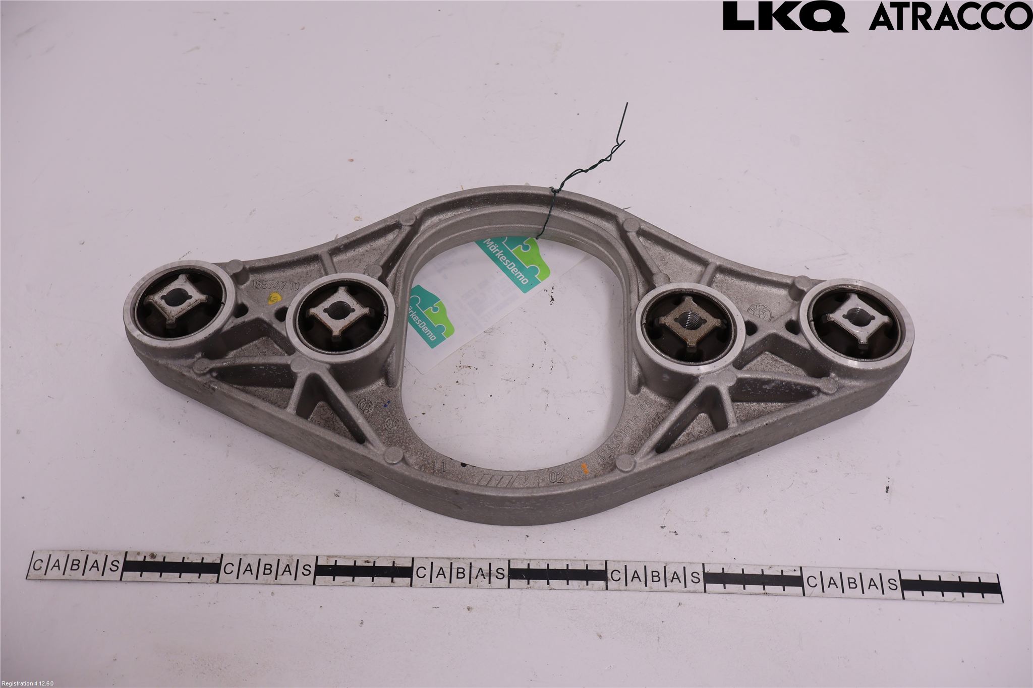 BMW 3 G20/G21/G80/G81 19- Bakaxel Fäste
