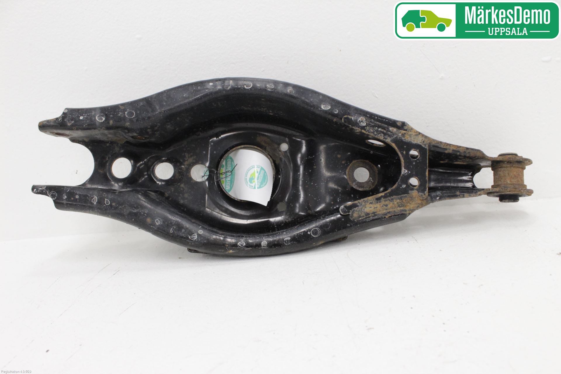 Toyota AURIS 13-19 Bärarm Bak Höger