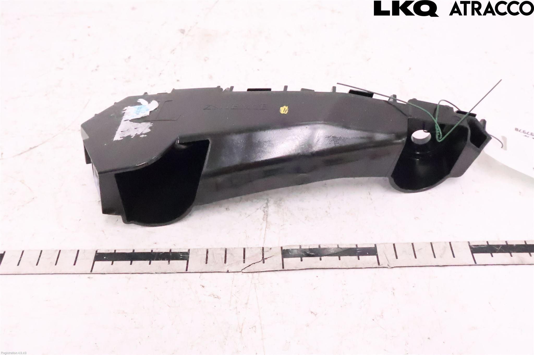 MG ZS EV 20- Stötfångarfäste Fram Vä