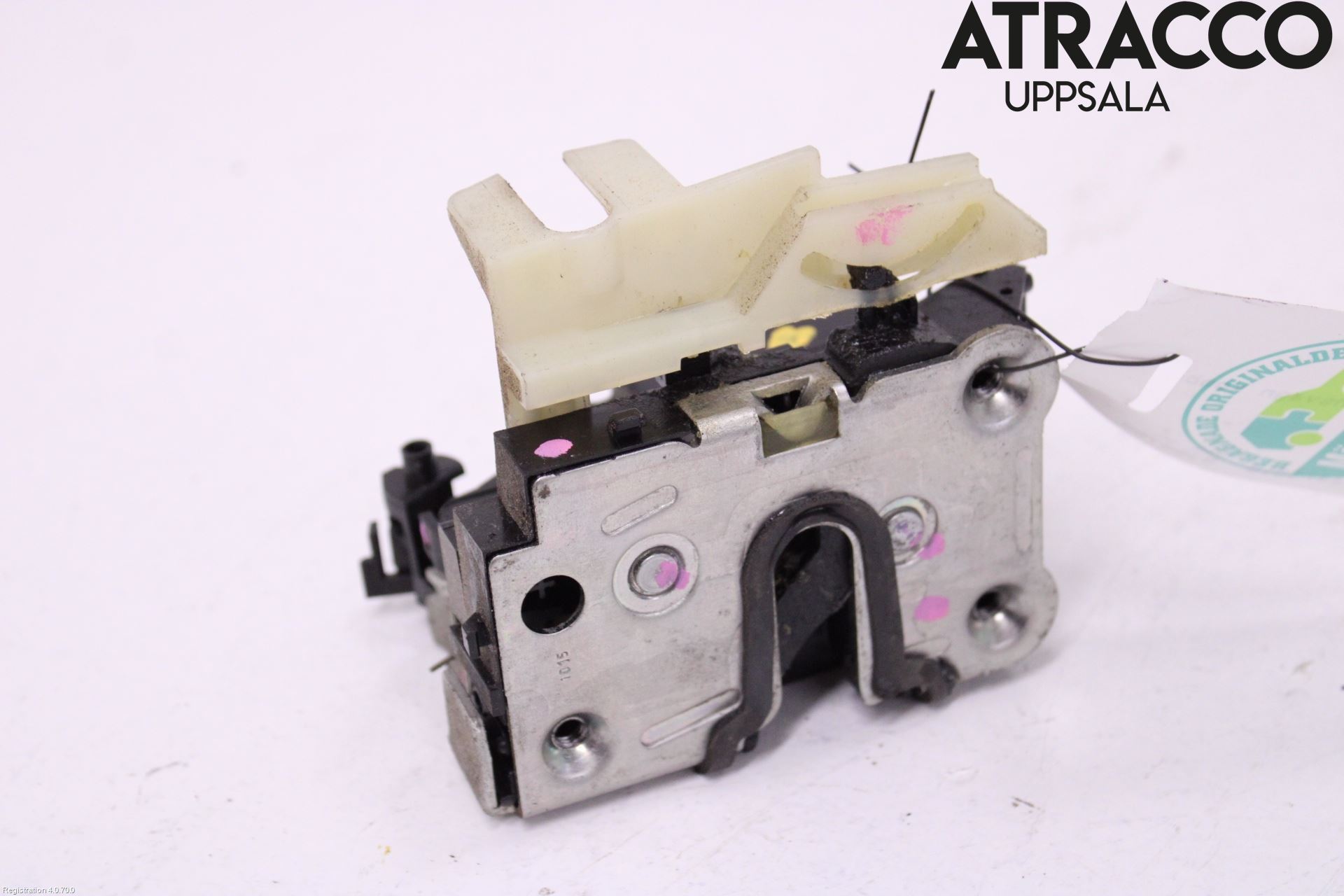 Dacia DUSTER 10-17 Låskista-Dörrlås