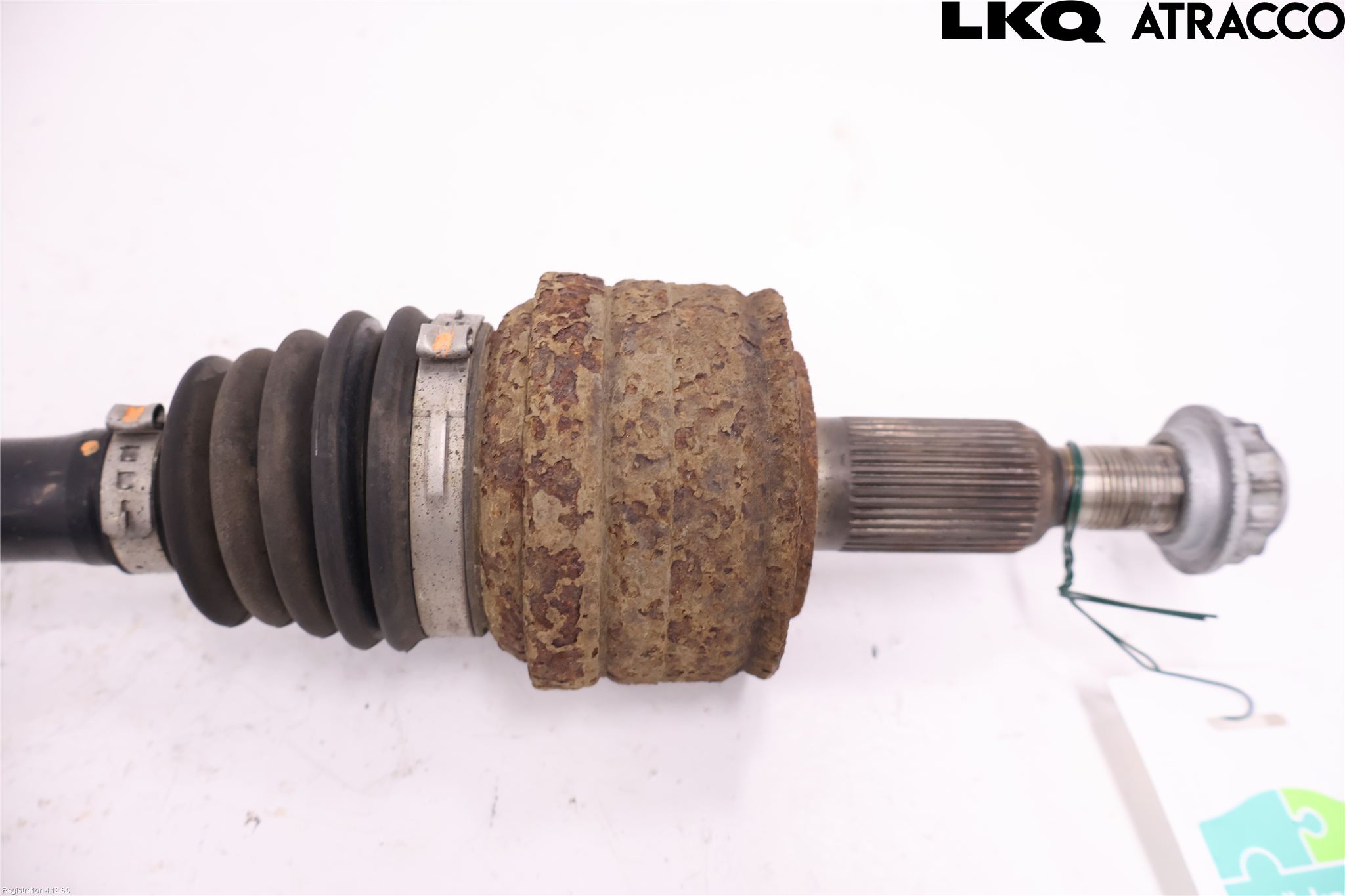 Volkswagen VW TRANSP/CARAVELLE (T6) 16-22 Drivaxel Bak Höger
