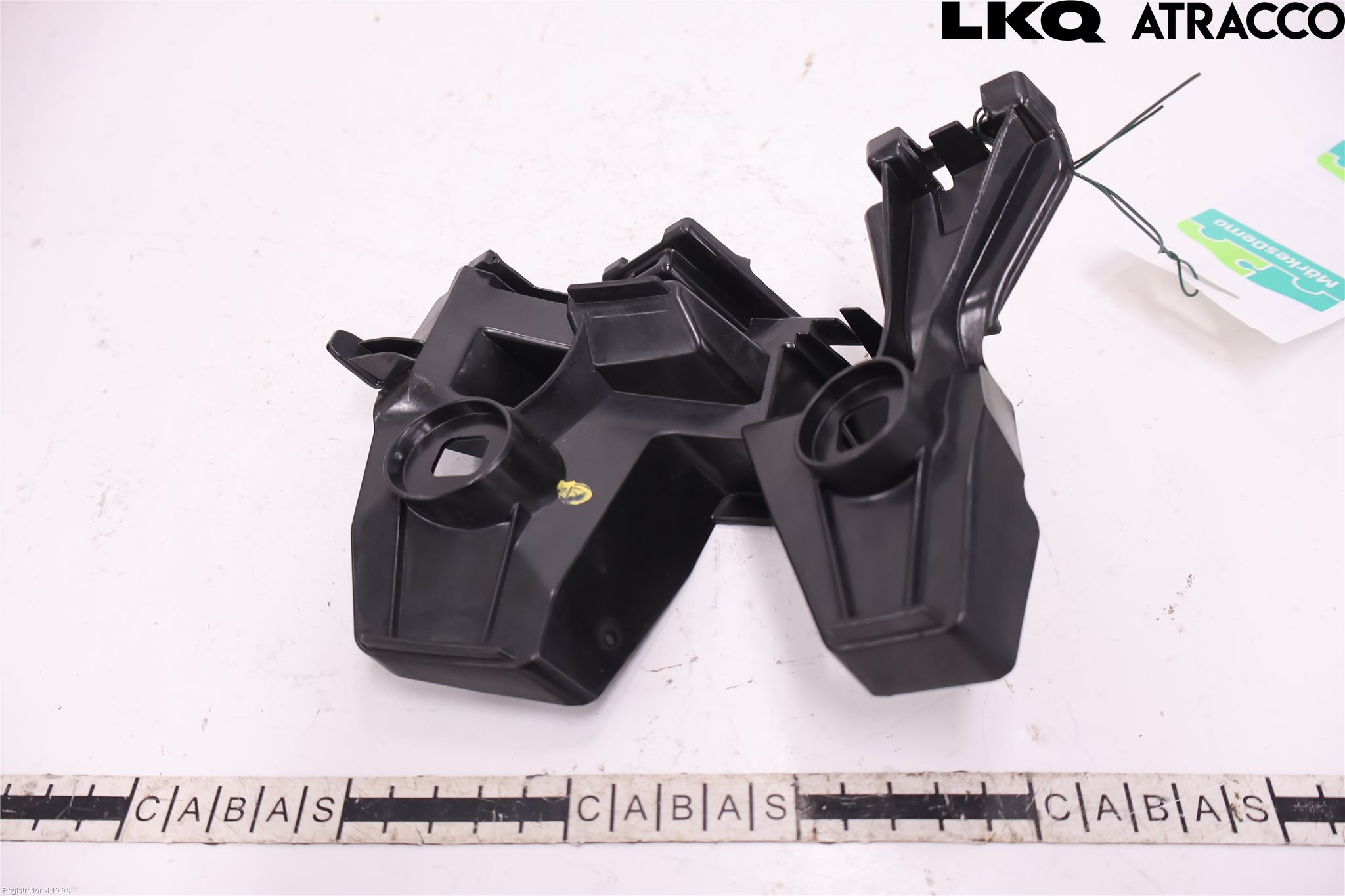 Volkswagen VW PASSAT 15-19 Stötfångarfäste Bak Hö