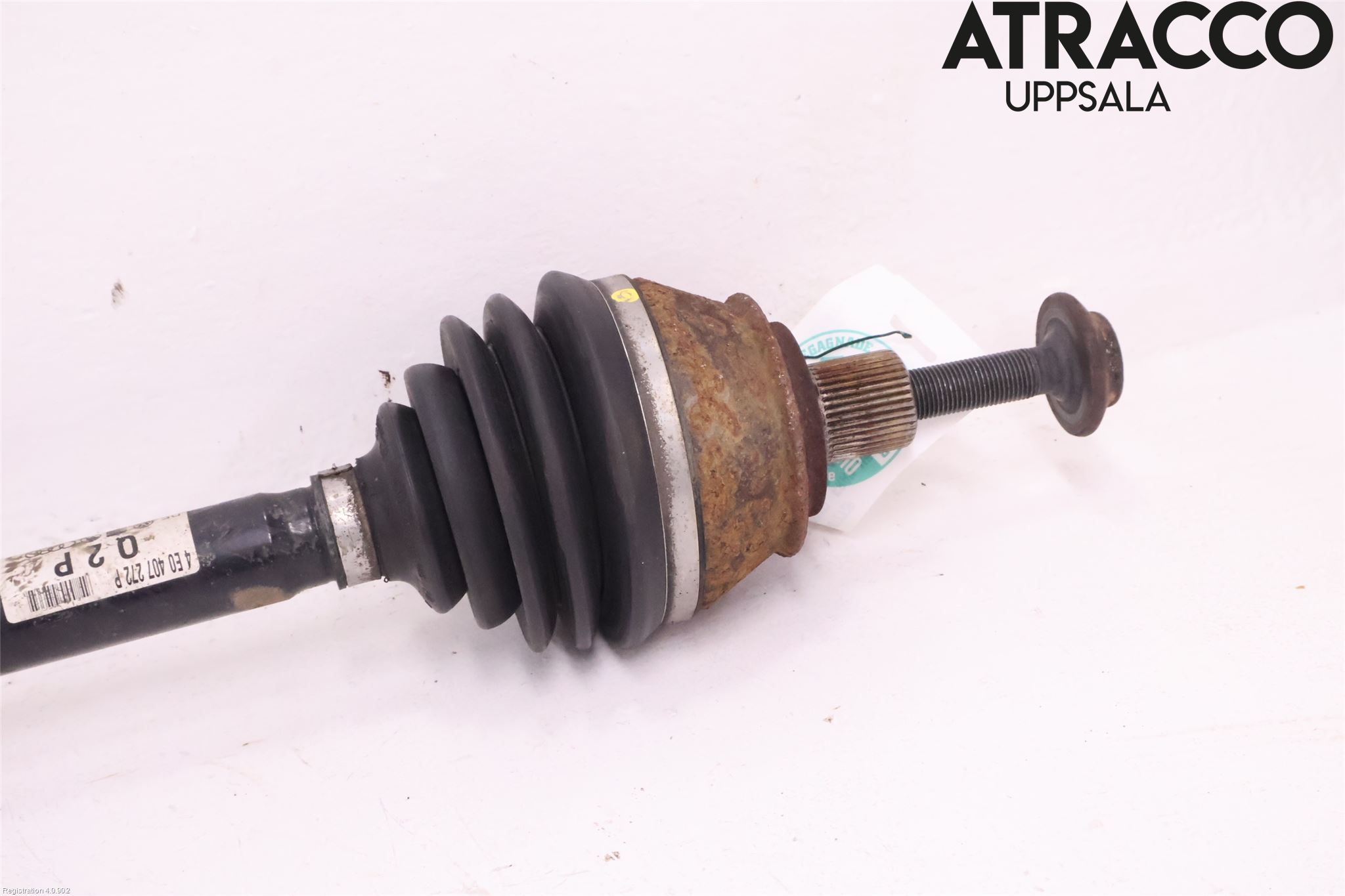Audi A8/S8 4E  02-09 Drivaxel Fram Höger