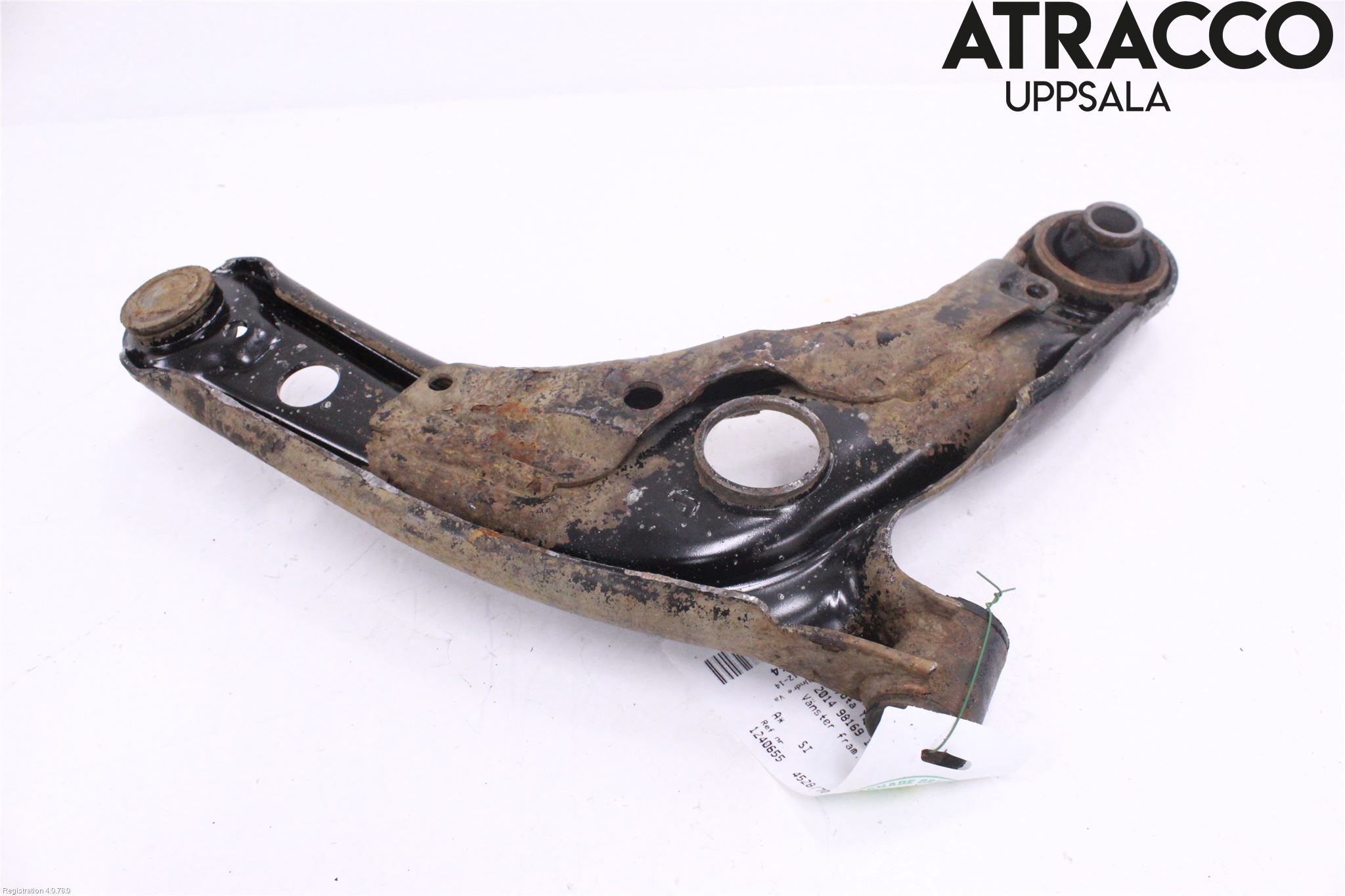 Toyota YARIS XP130 12-14 Bärarm Fram Undre Vä