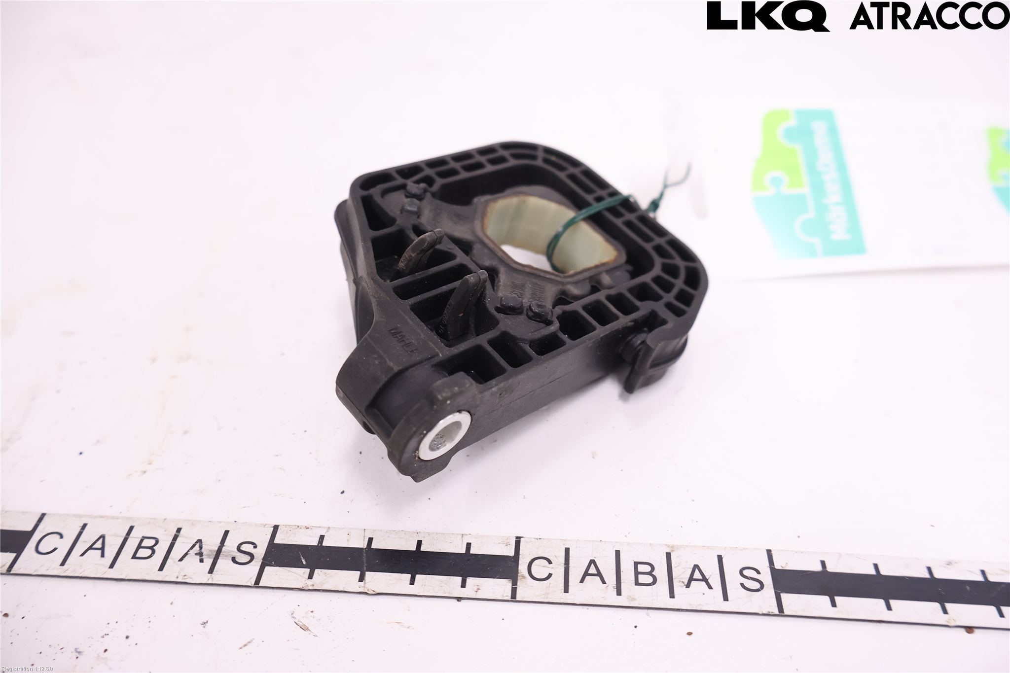 BMW 5/i5 G60/G61 24- Kylarfäste-Ram-Balk