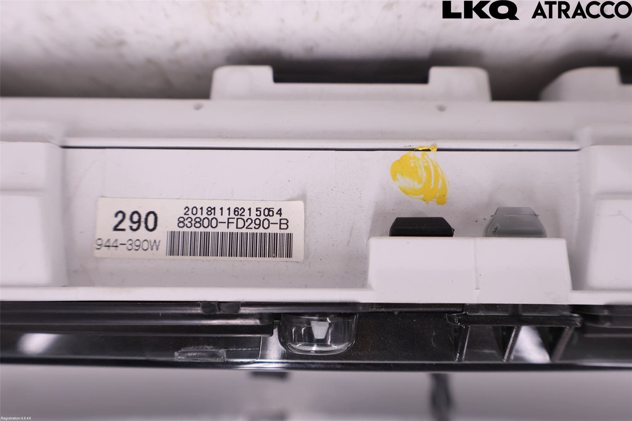 Toyota HILUX 16- Instrument Komb