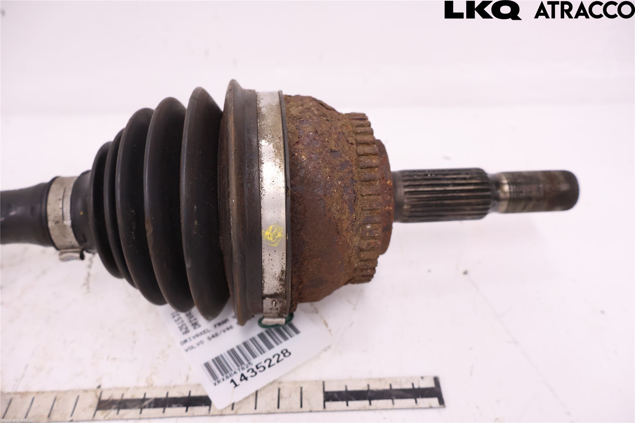Volvo S40/V40    96-04 Drivaxel Fram Vänster