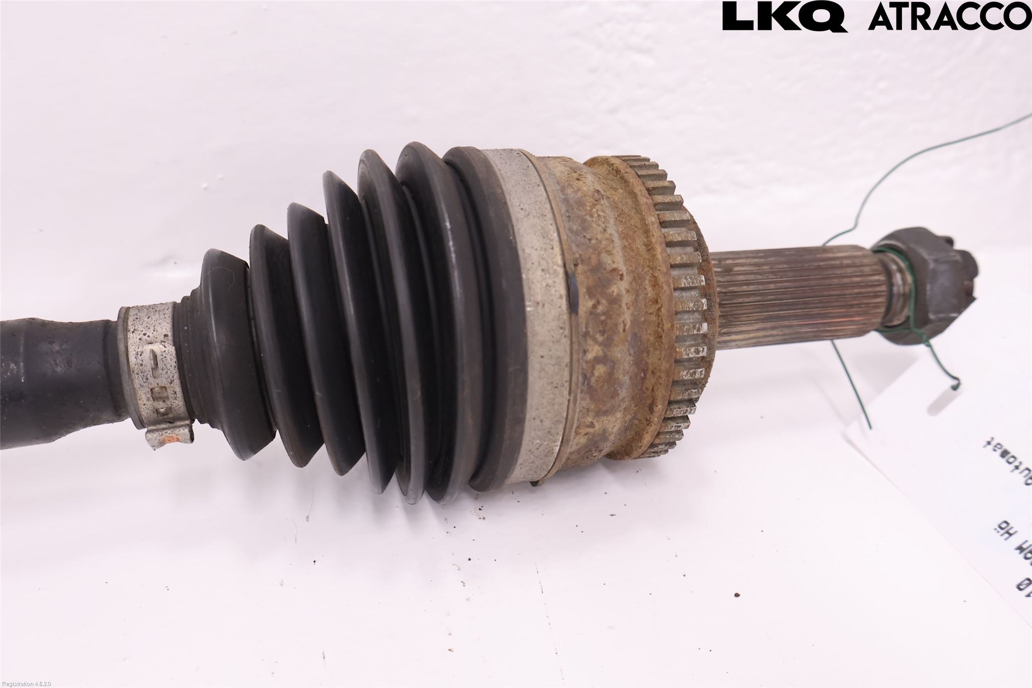 Kia CEED 06-12 Drivaxel Fram Höger