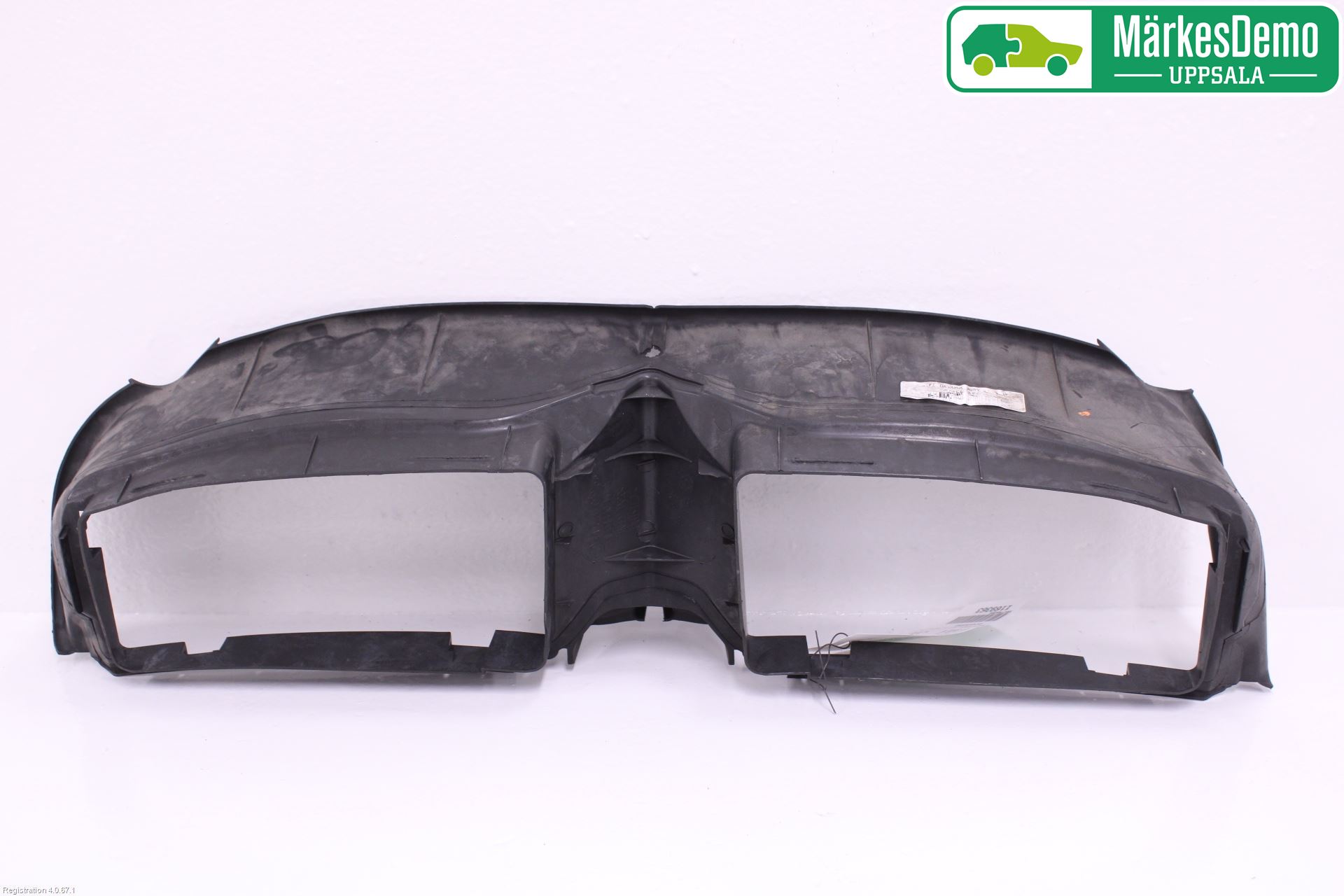 BMW 3 E90/91 SED/TOU 05-12 Deflektor Plåt-Plast Kylning