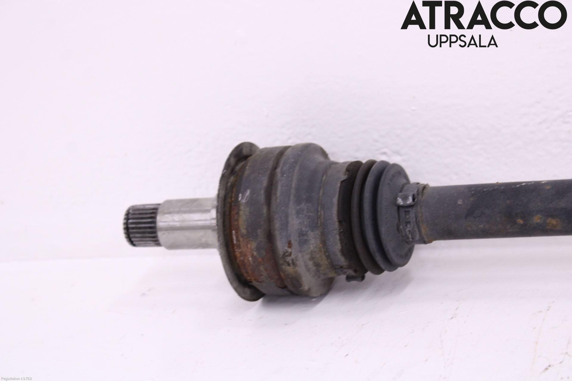Mercedes-Benz MB C-KLASS (W204) 07-15 Drivaxel Bak Vänster