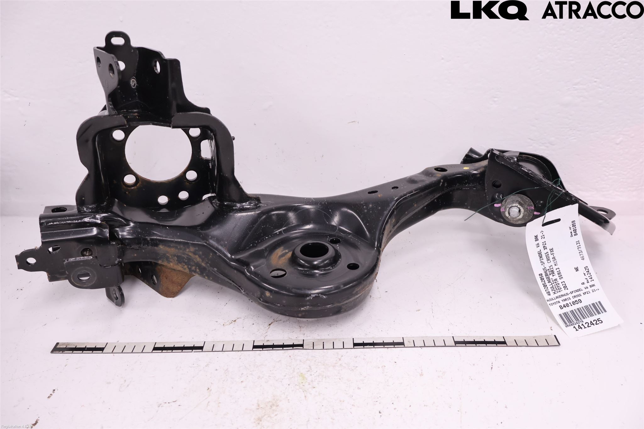 Toyota YARIS CROSS XP21 21- Hjullagerhus-Spindel Vä B