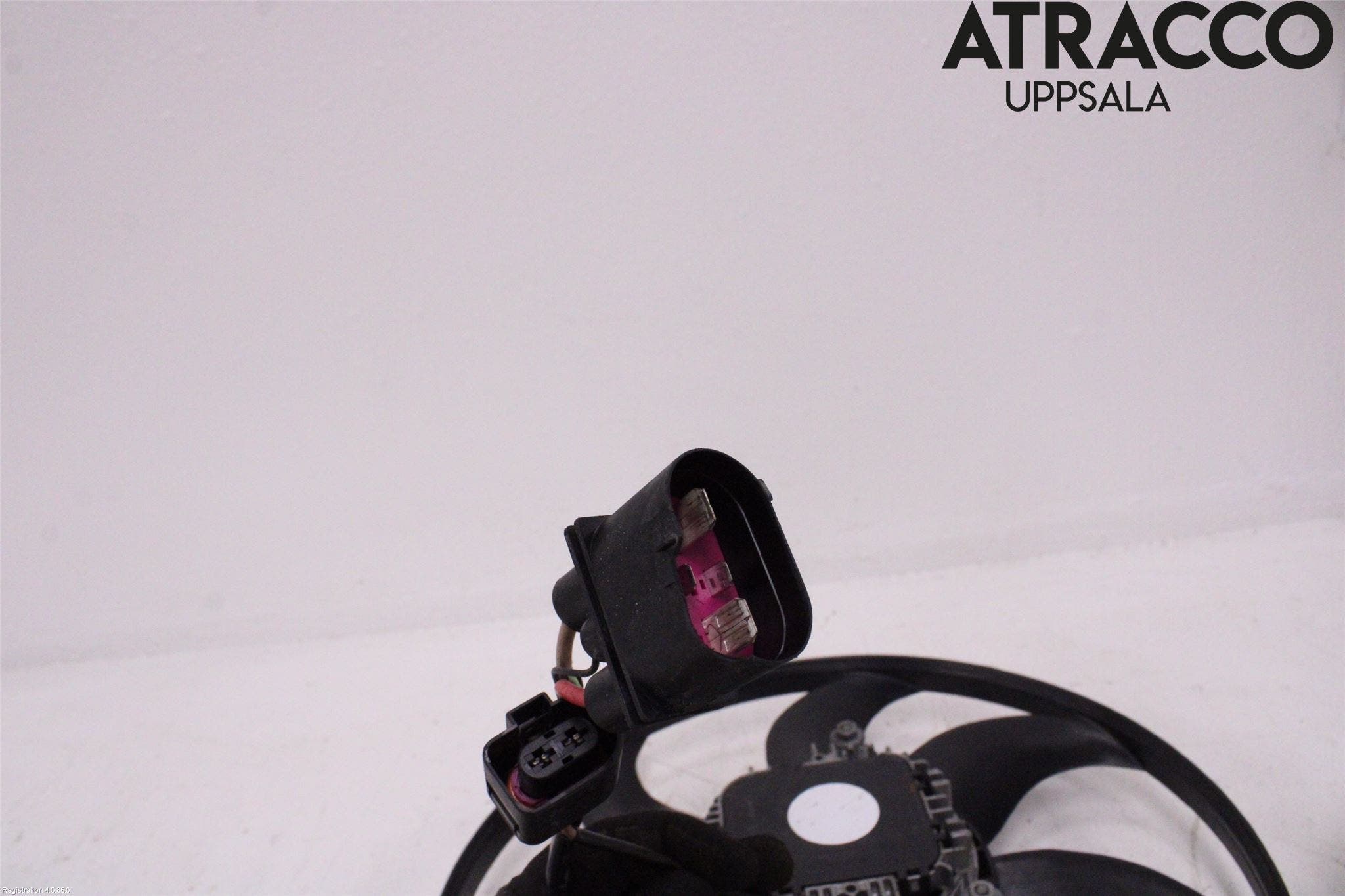 Volkswagen VW PASSAT 11-14 Kylfläkt El