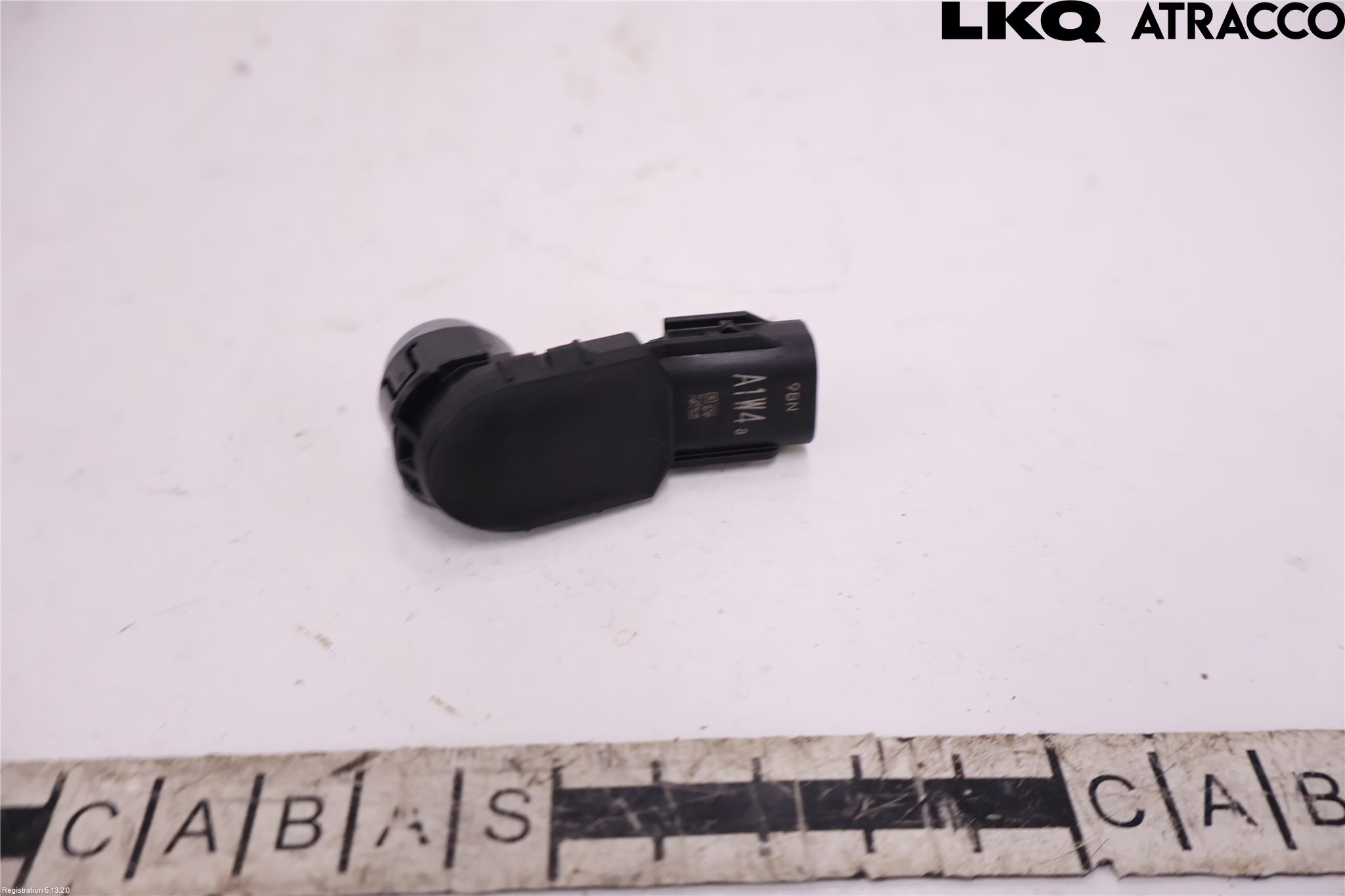 Toyota RAV4 19- Parkeringshjälp Frontsensor