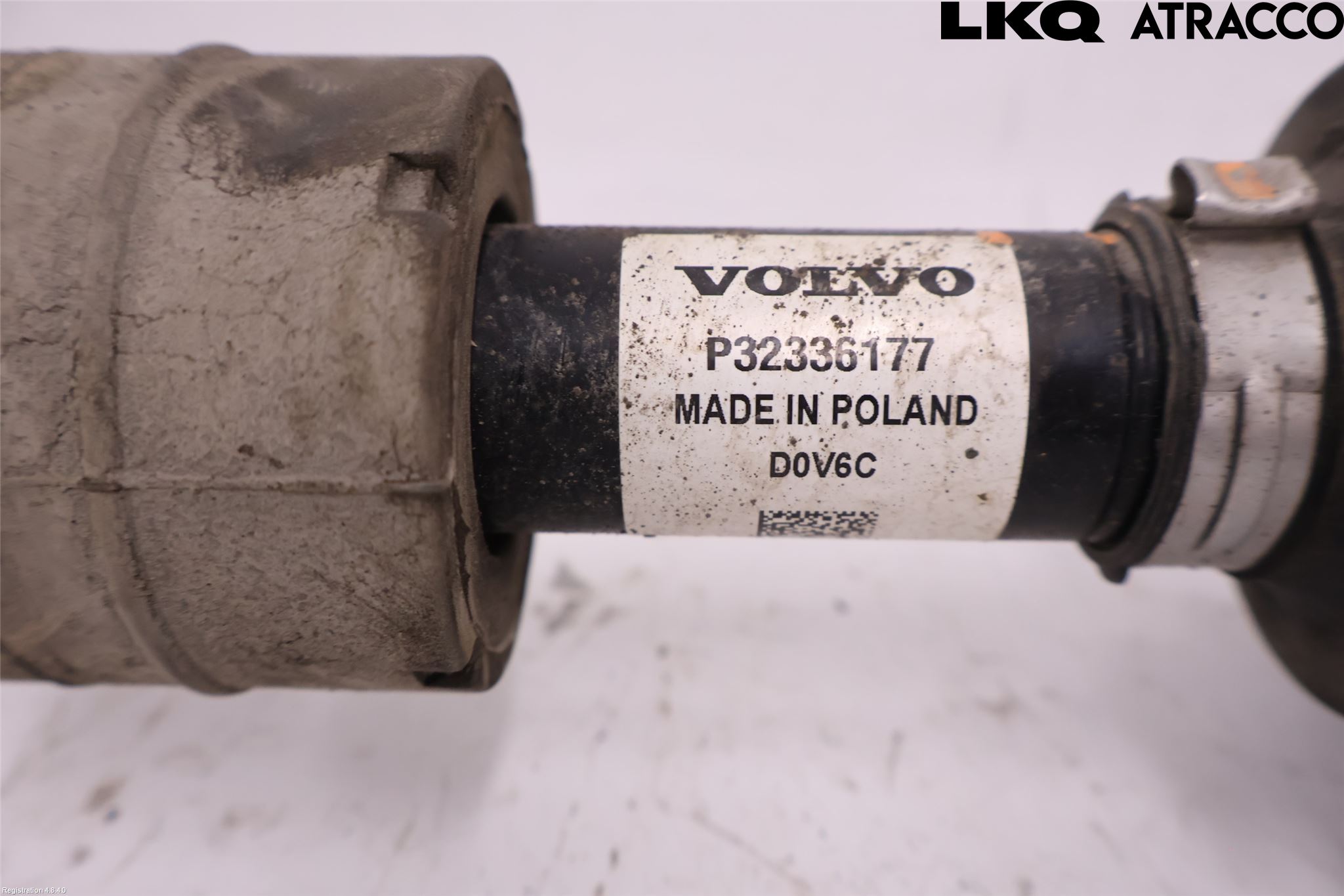 Volvo XC60 18- Drivaxel Fram Höger