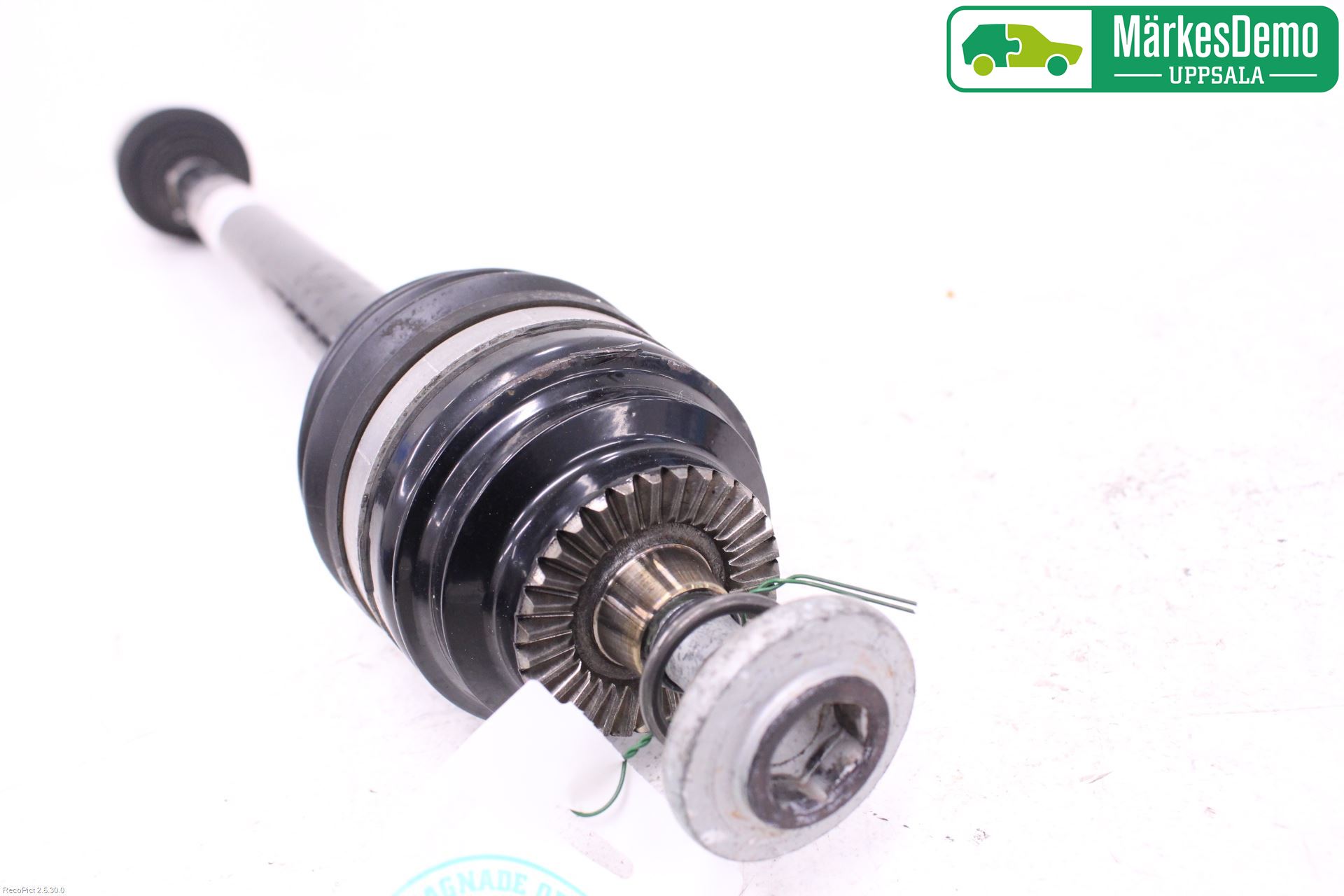 BMW i3 I01 13-22 Drivaxel Bak Höger