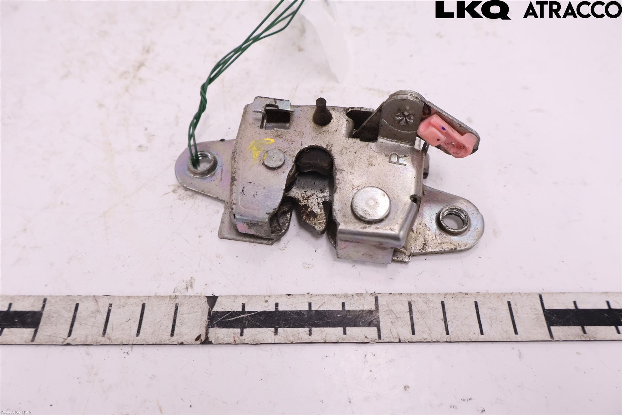 Toyota HILUX 16- Låskista Baklucka