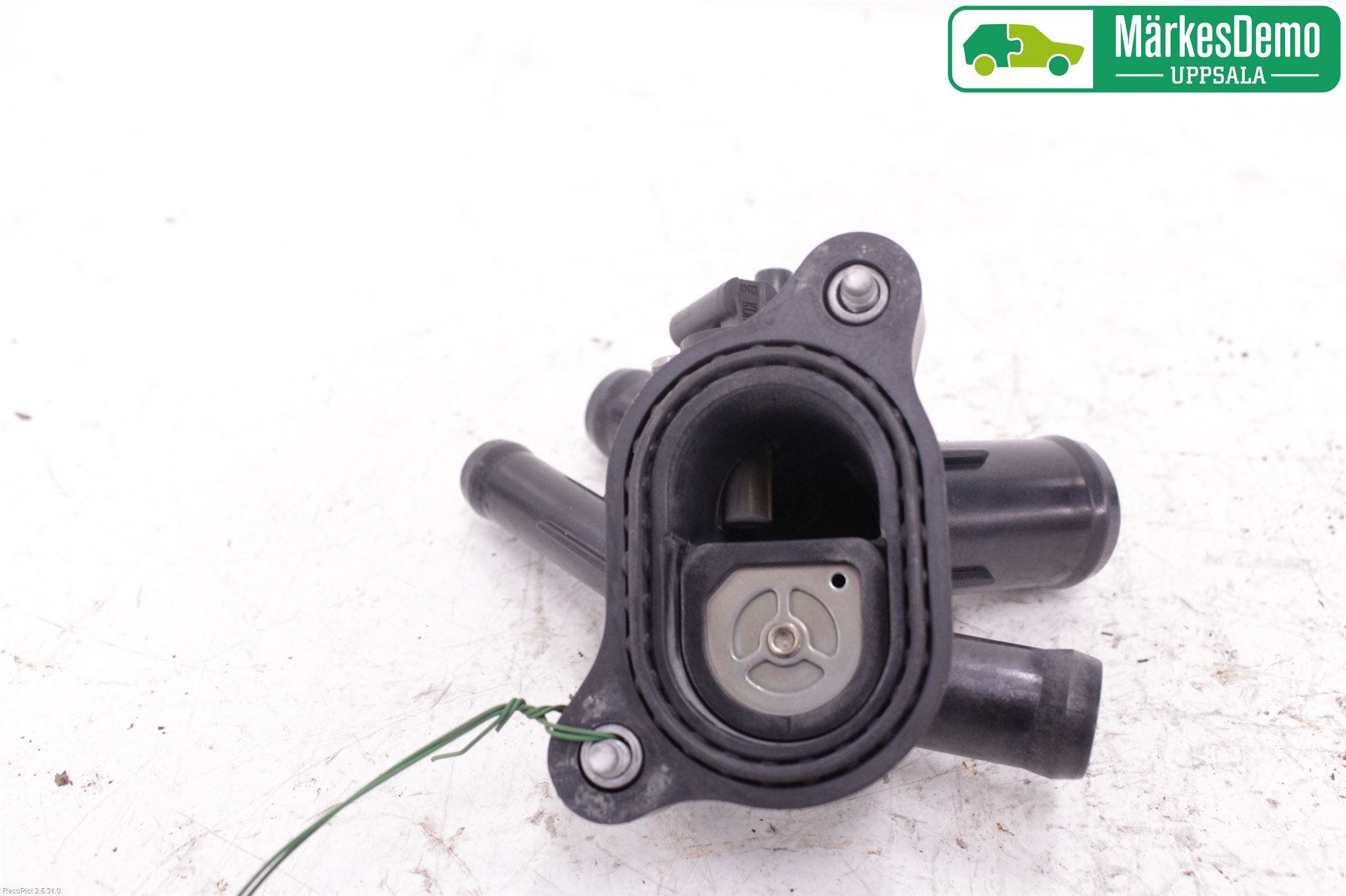 Opel ASTRA K 16-22 Kylarslang Fördelningsrör