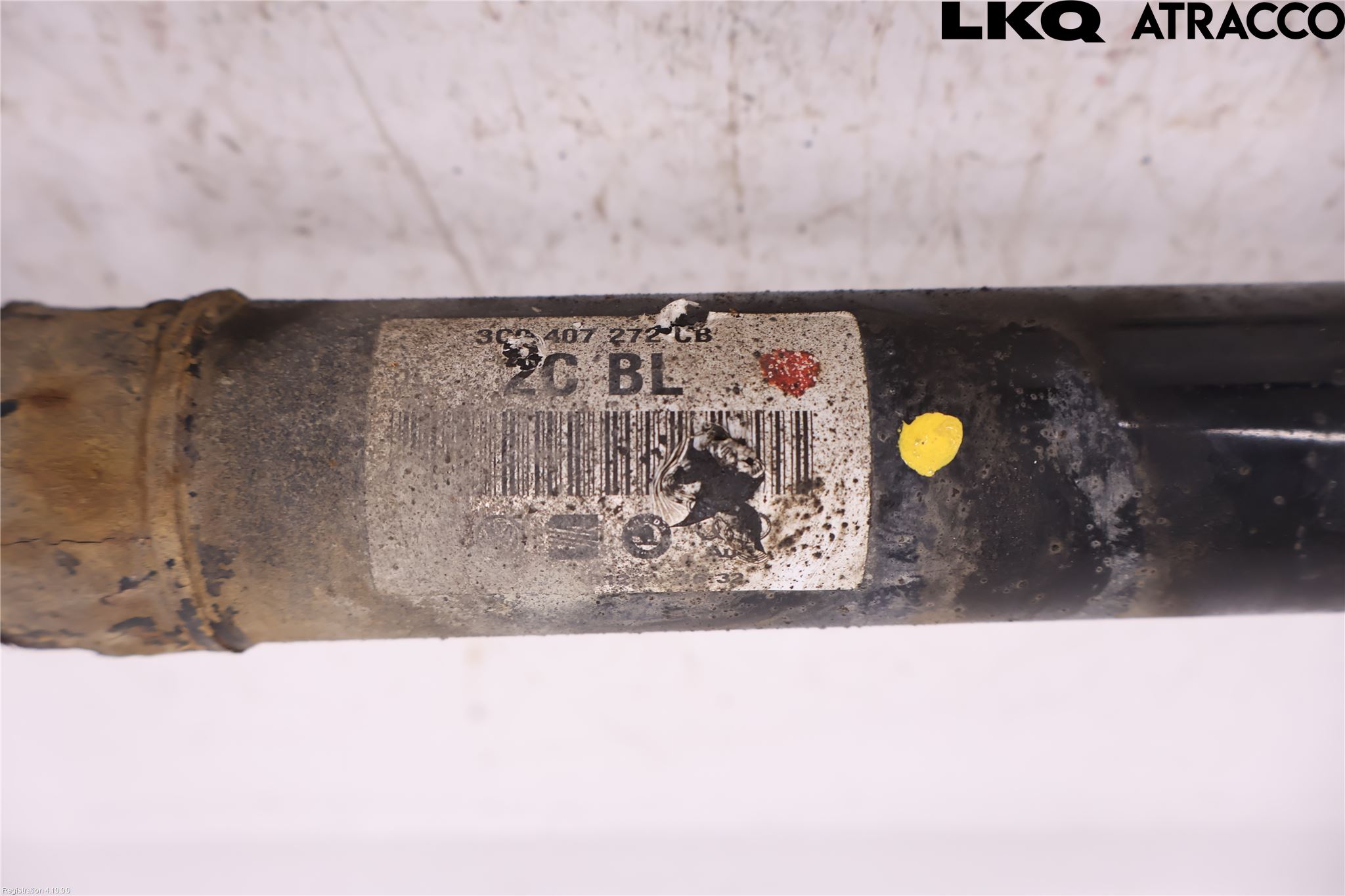 Volkswagen VW PASSAT 11-14 Drivaxel Fram Höger