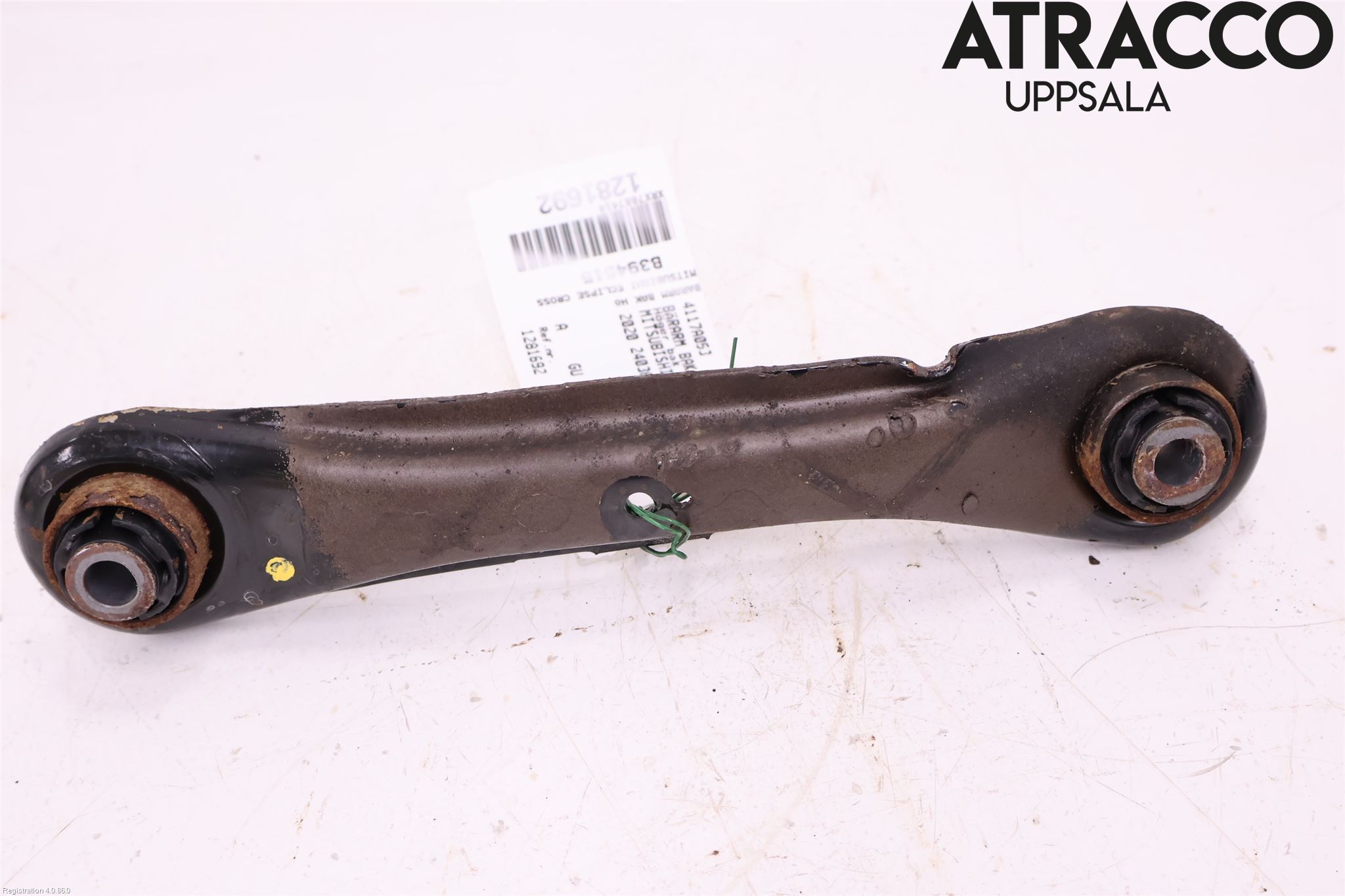 Mitsubishi ECLIPS CROSS Bärarm Bak Höger