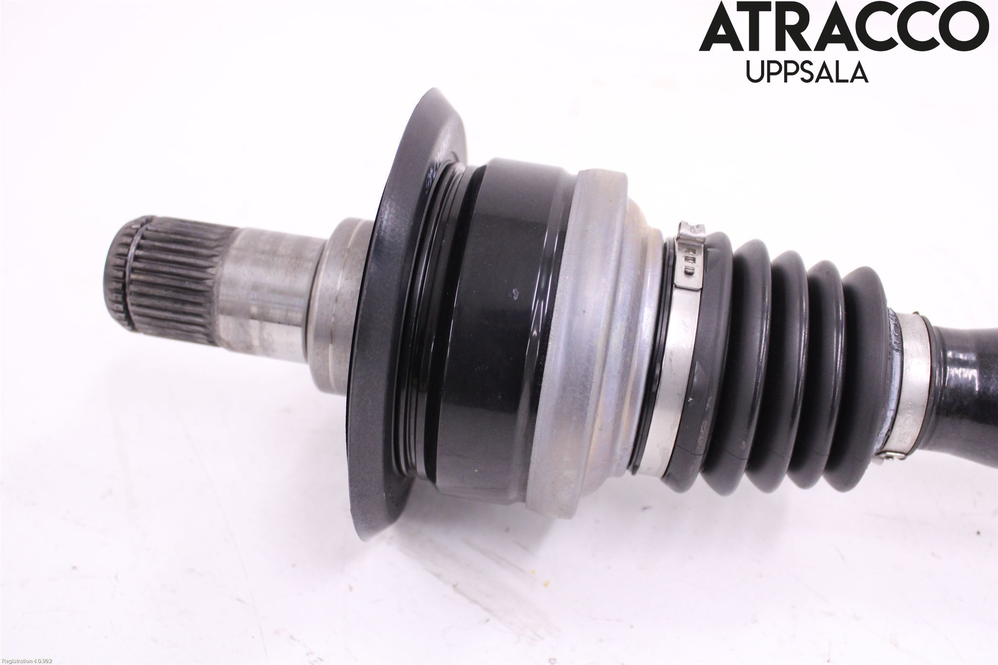 BMW Z4 G29 19- Drivaxel Bak Vänster