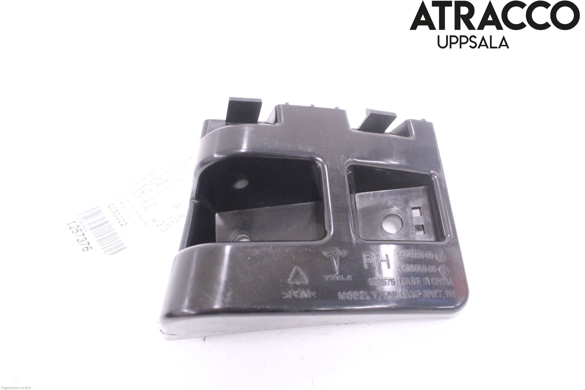 Tesla MODEL Y 21- Stötfångarfäste Bak Hö