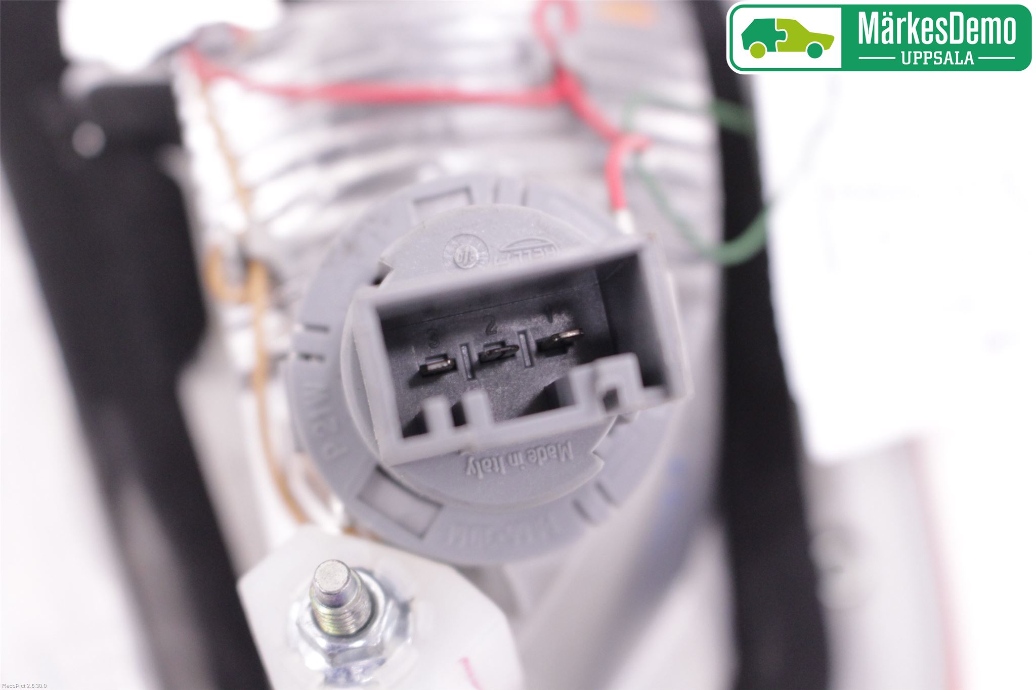 BMW X6 E71/E72   08-14 Bakljus Lucka Vä