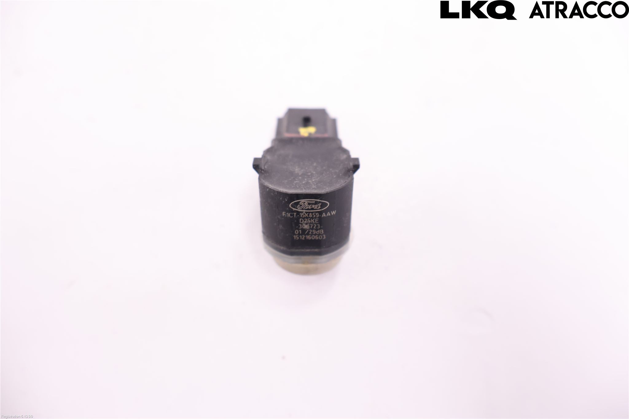 Ford KUGA 17-19 Parkeringshjälp Backsensor
