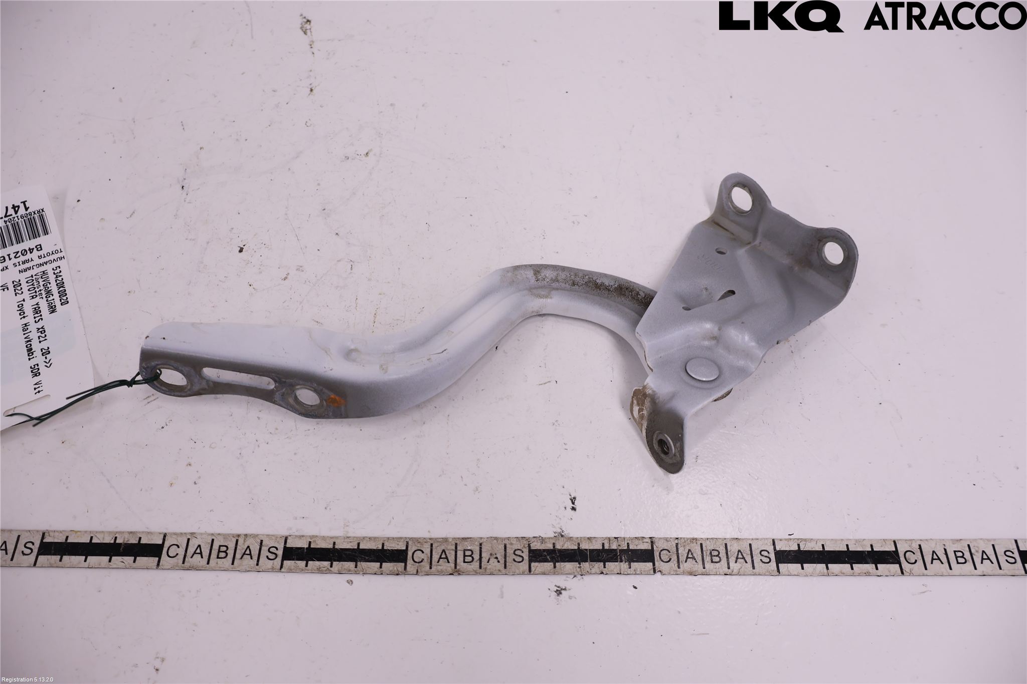 Toyota YARIS XP21 20- Huvgångjärn
