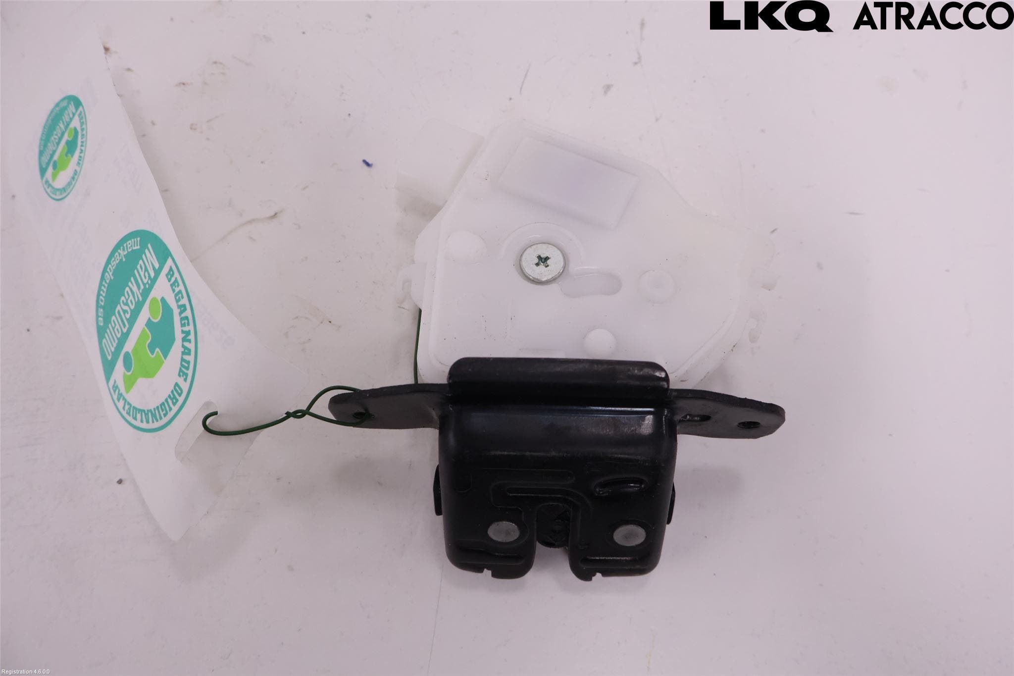 Toyota YARIS XP130 15-20 Låskista Baklucka