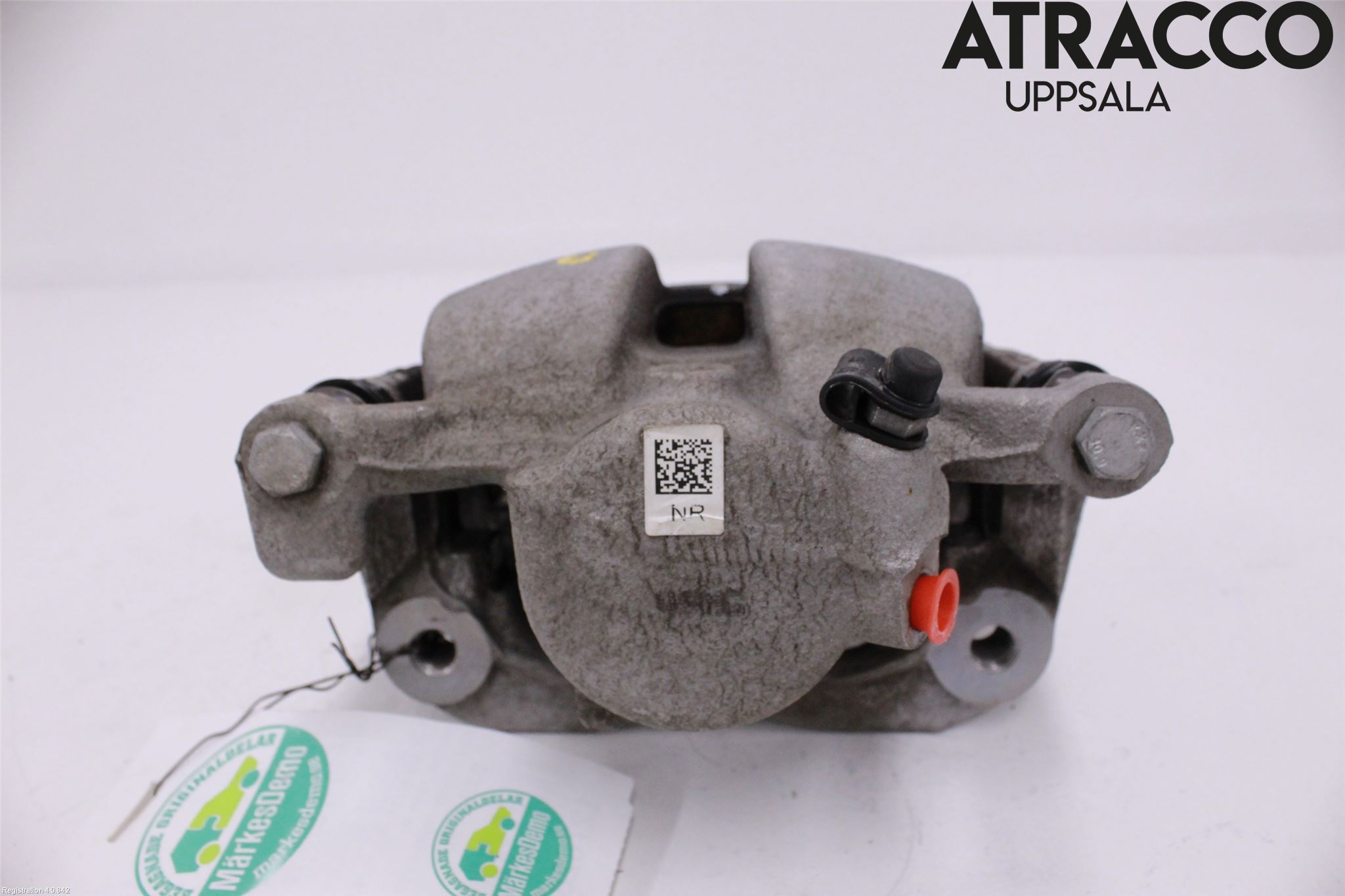 Mini CABRIO F57 16-24 Bromsok Fram Höger