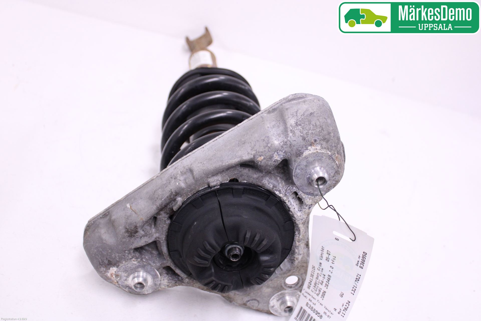 Audi A4/S4 05-07 Fjäderben Fram Vänster