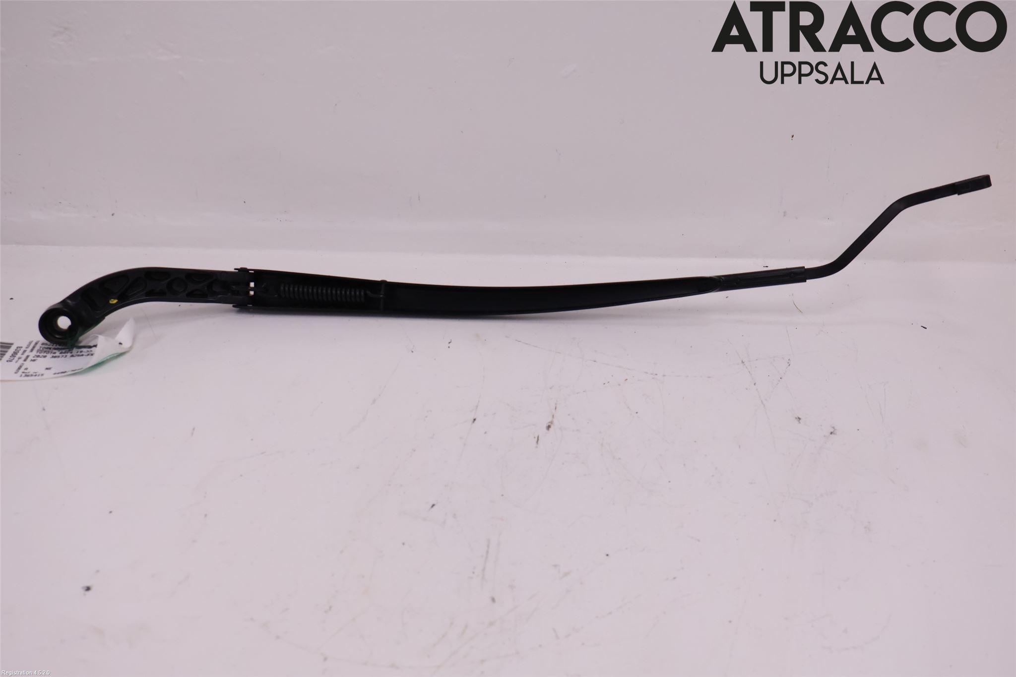 Toyota RAV4 19- Torkararm Armar Vindruta
