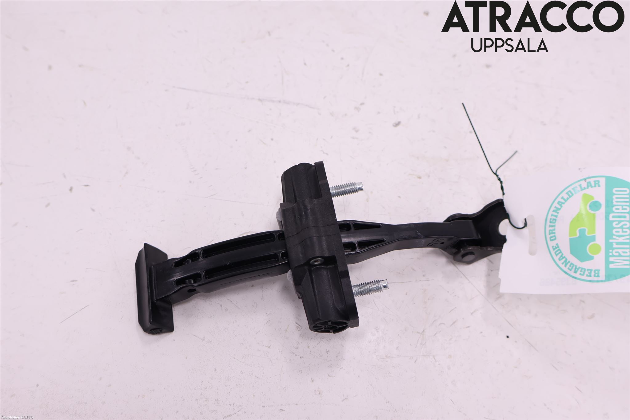 Tesla MODEL Y 21- Dörrstopp