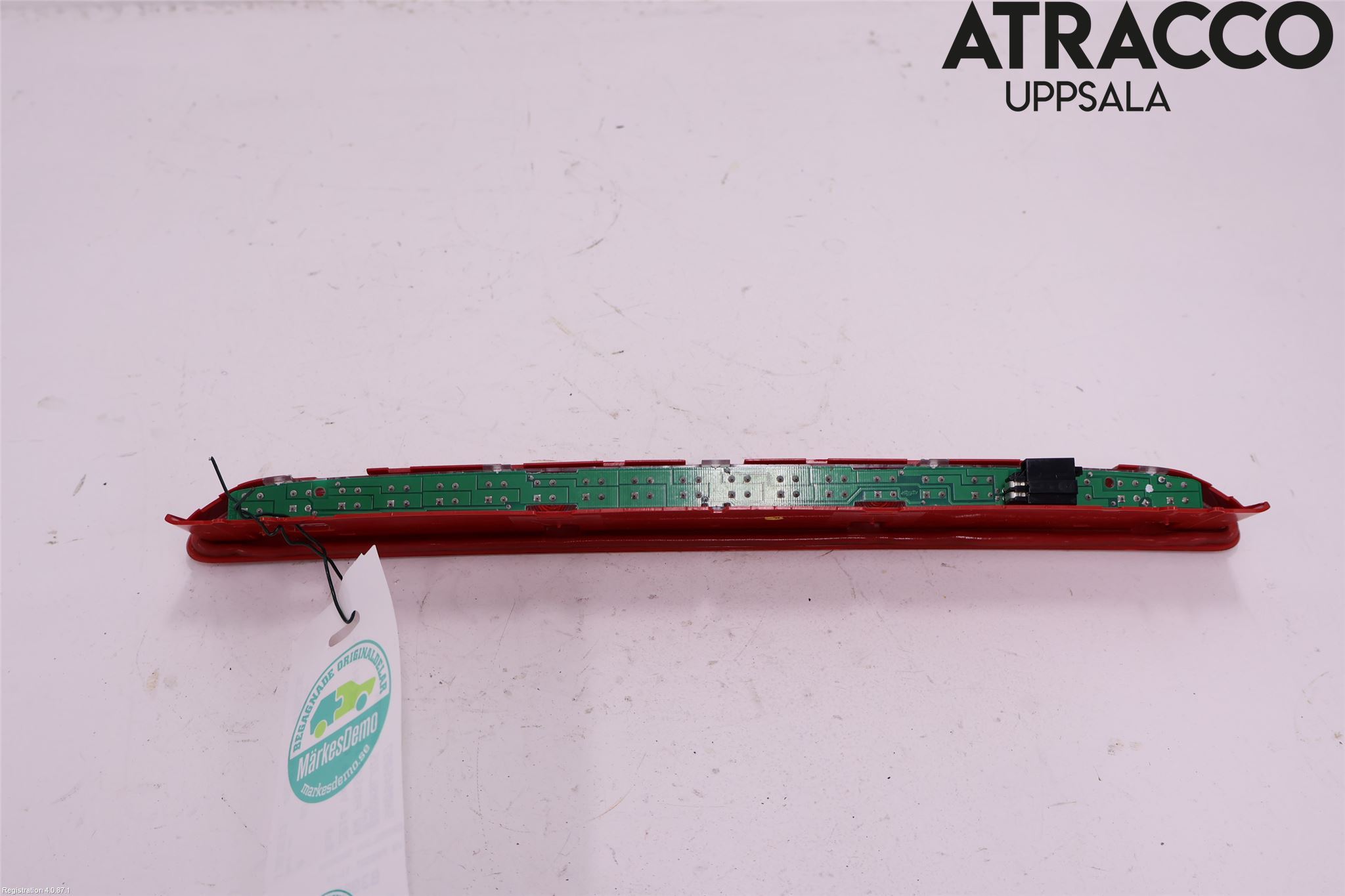 Volkswagen VW PASSAT 11-14 Bromsljus Bakruta