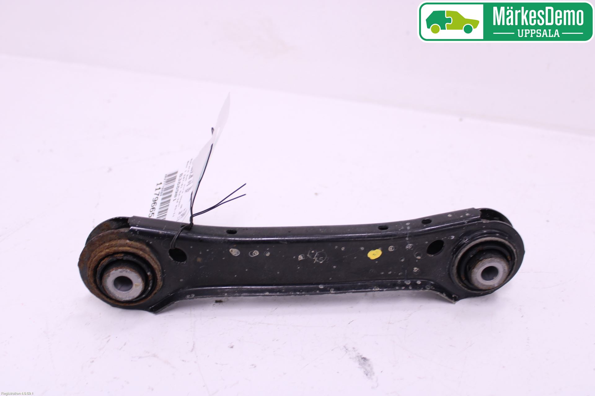 BMW 1 E87/81 5D/3D 03-11 Bärarm Bak Övre Höger