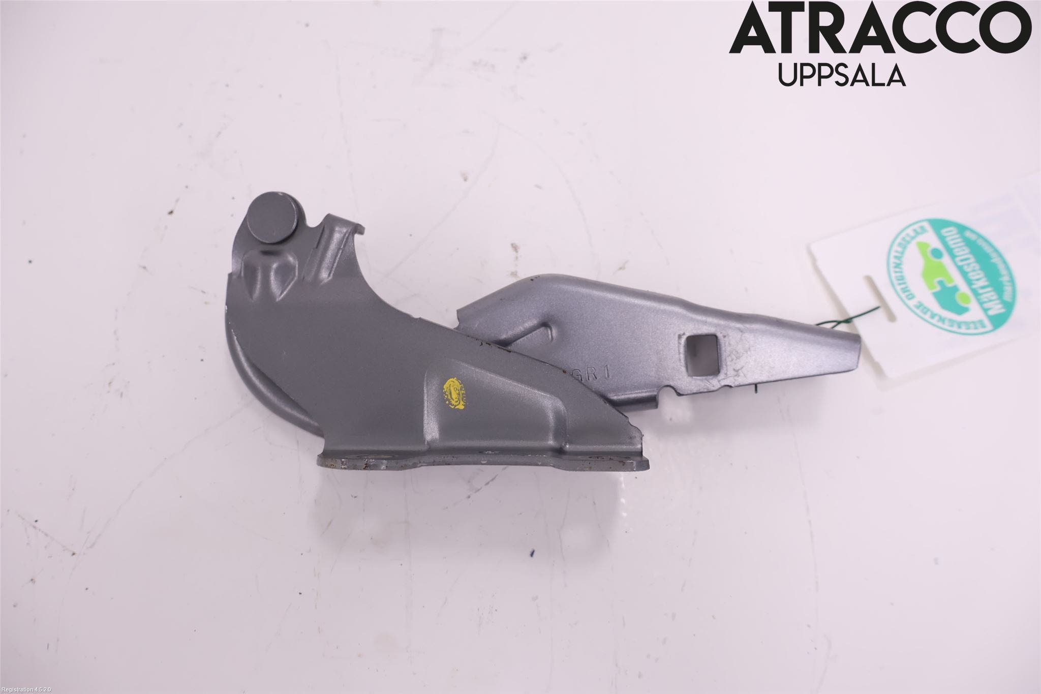 Mitsubishi OUTLANDER 13-21 Huvgångjärn