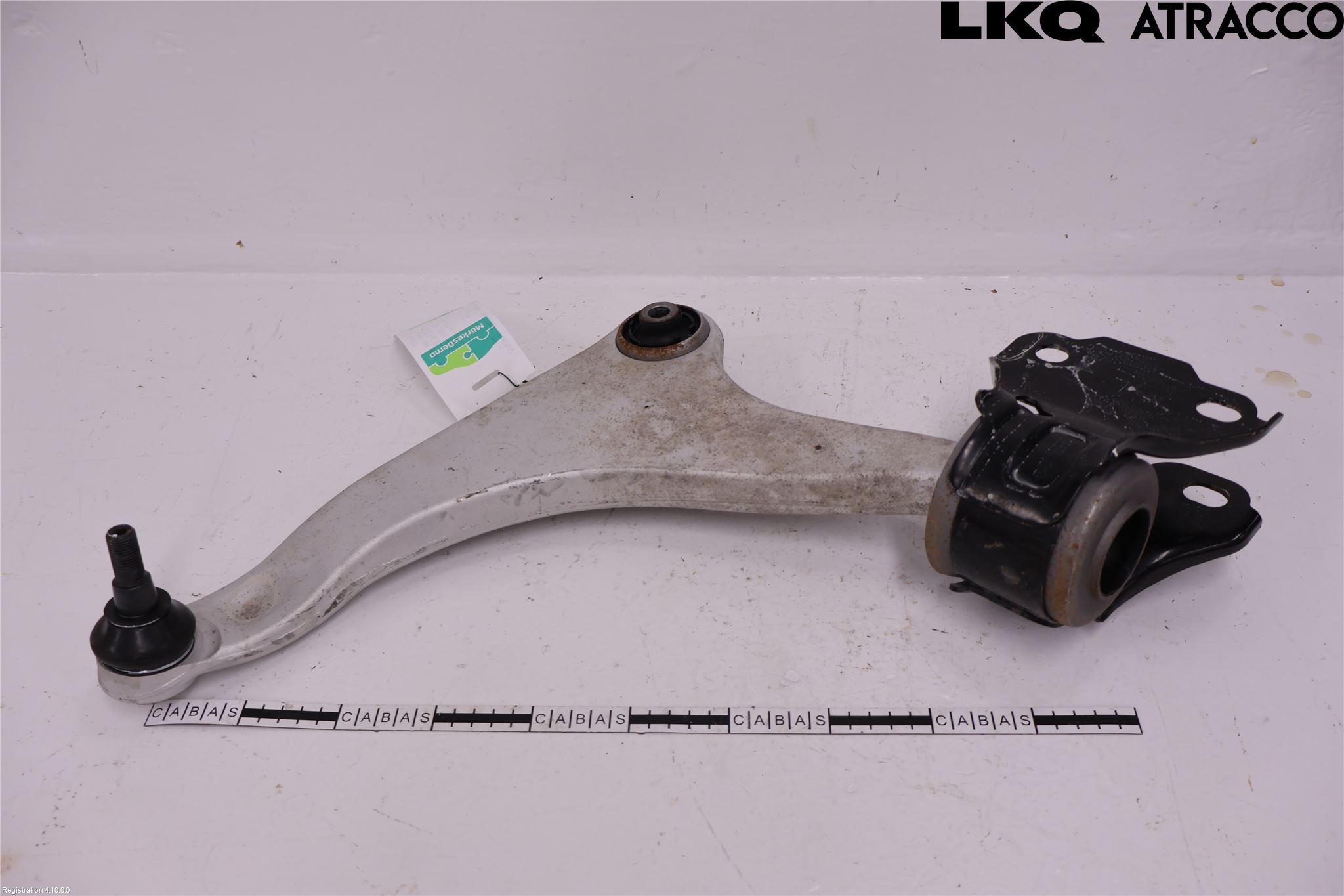 Volvo V70 08-13 Bärarm Fram Undre Vä