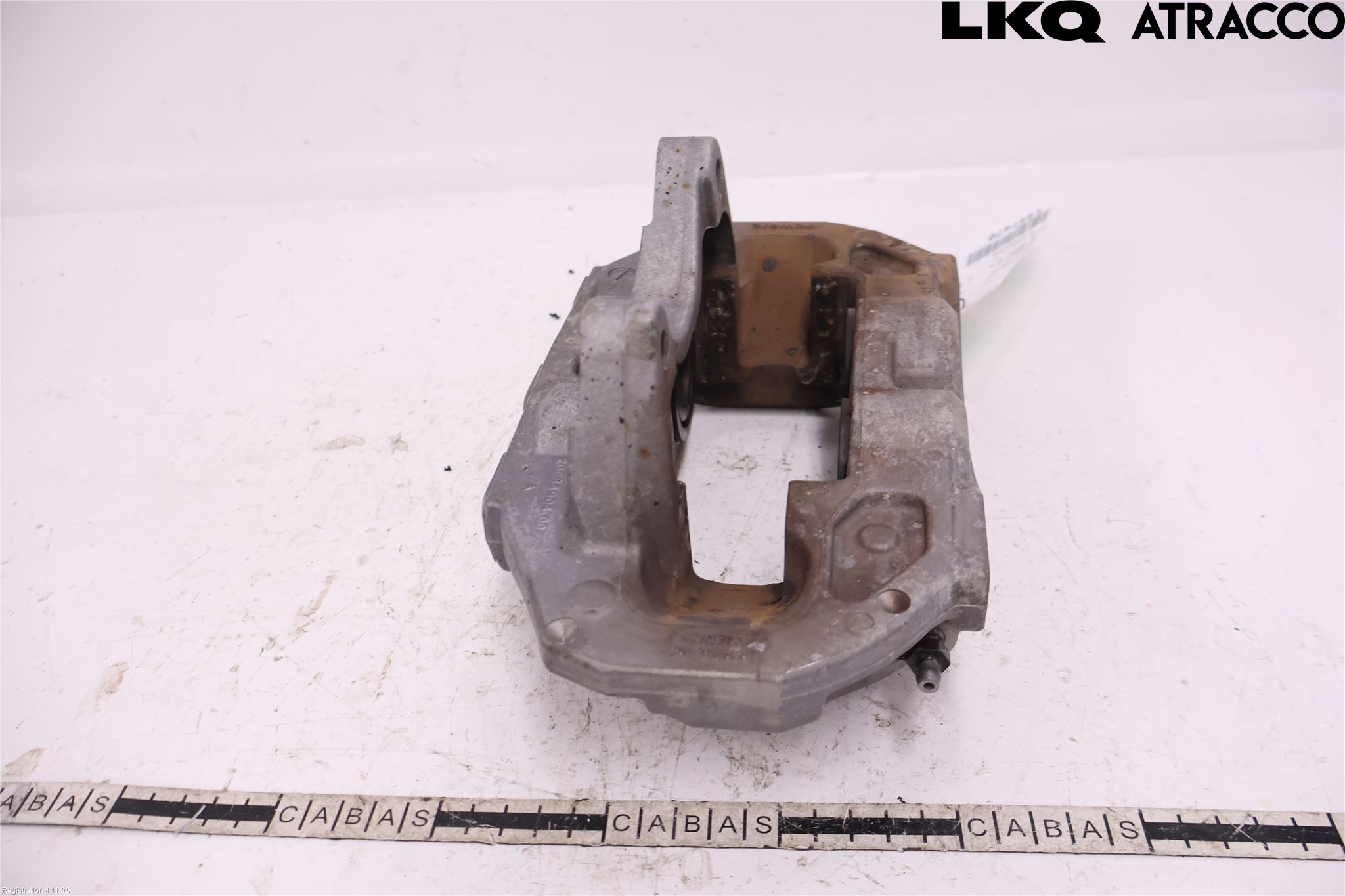 Tesla MODEL 3 17- Bromsok Fram Höger