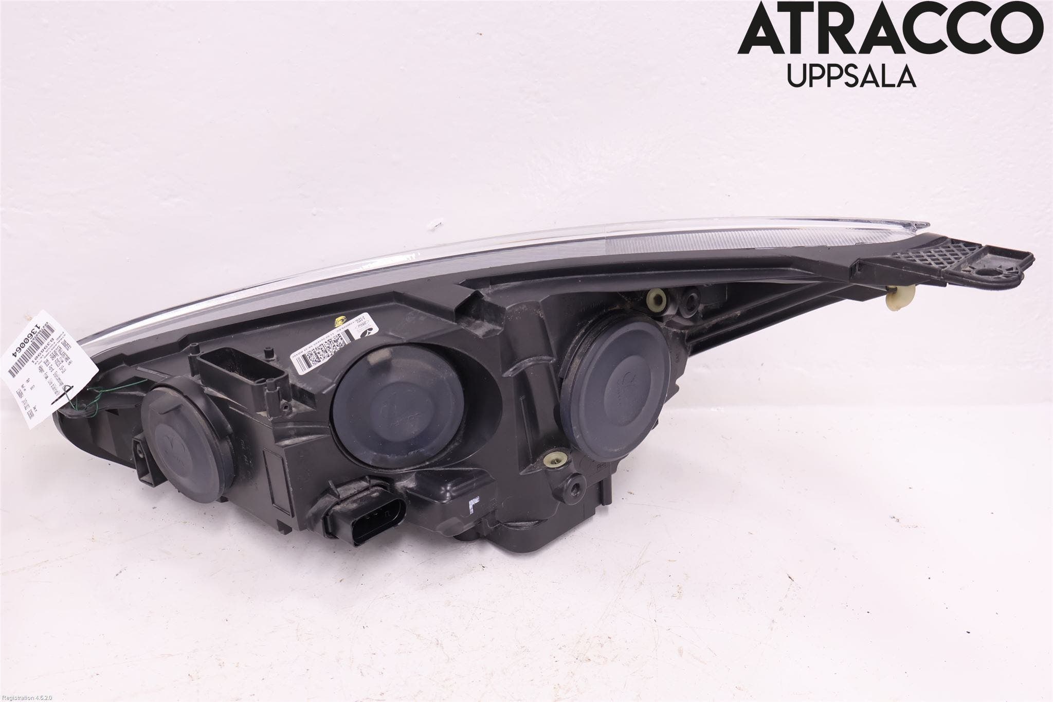 Ford FOCUS 15-18 Strålkastare Höger