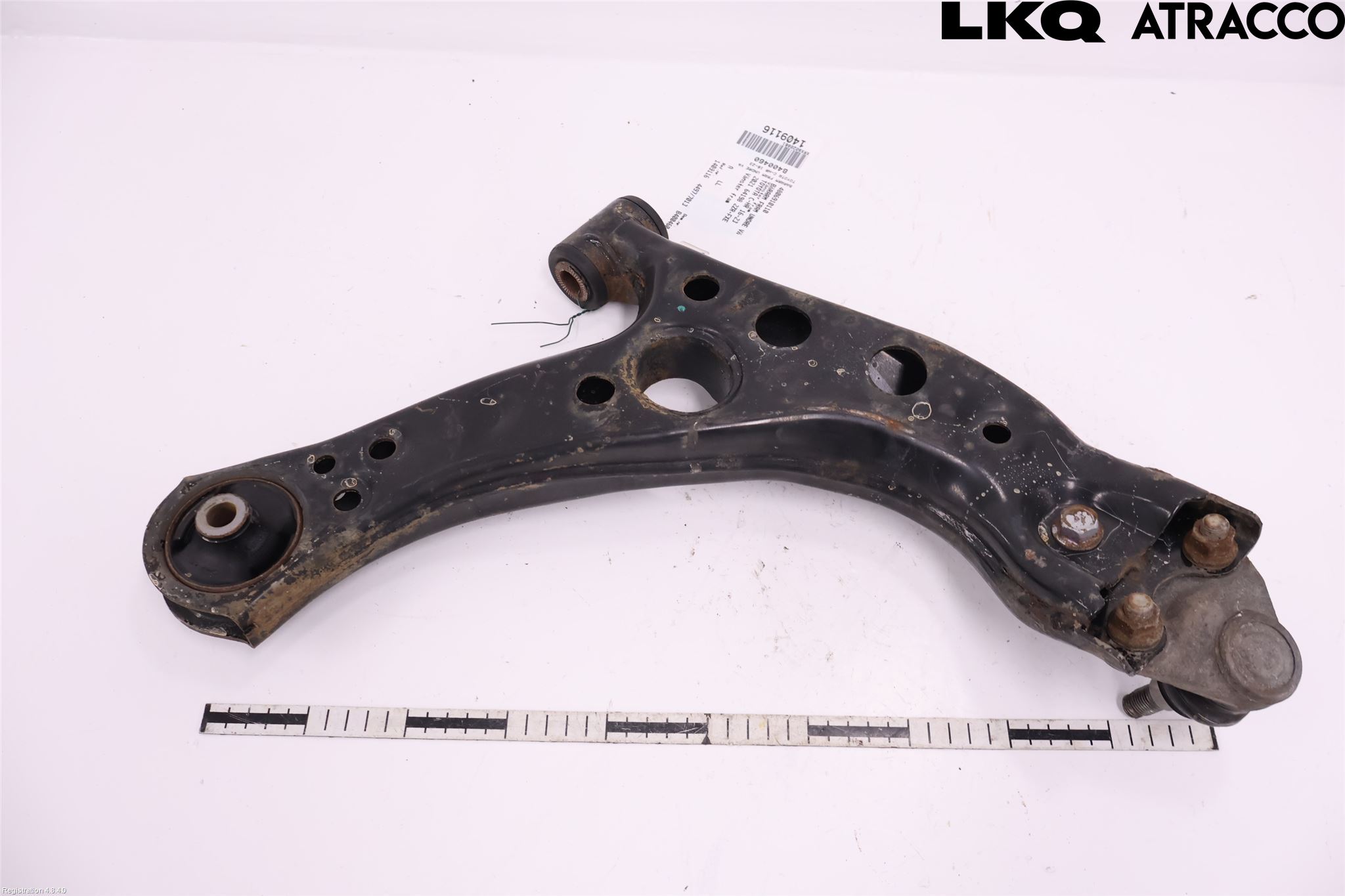 Toyota C-HR 16-23 Bärarm Fram Undre Vä