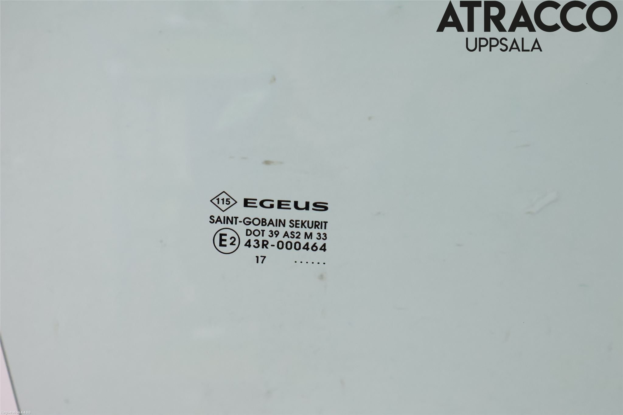 Opel VIVARO 15-19 Dörruta Fram Höger