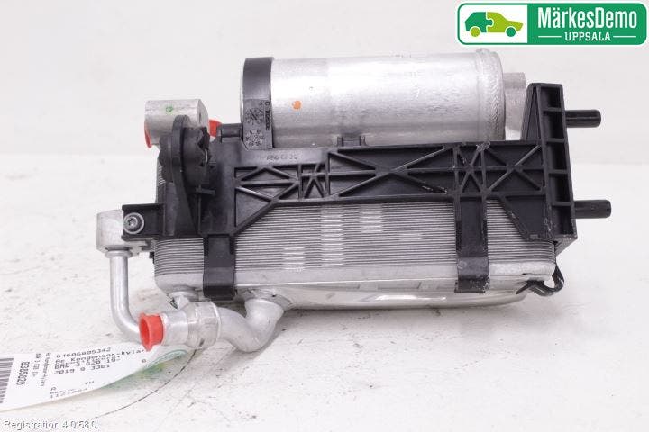 BMW 3 G20/G21/G80/G81 19- Ac Kondensor-Kylare