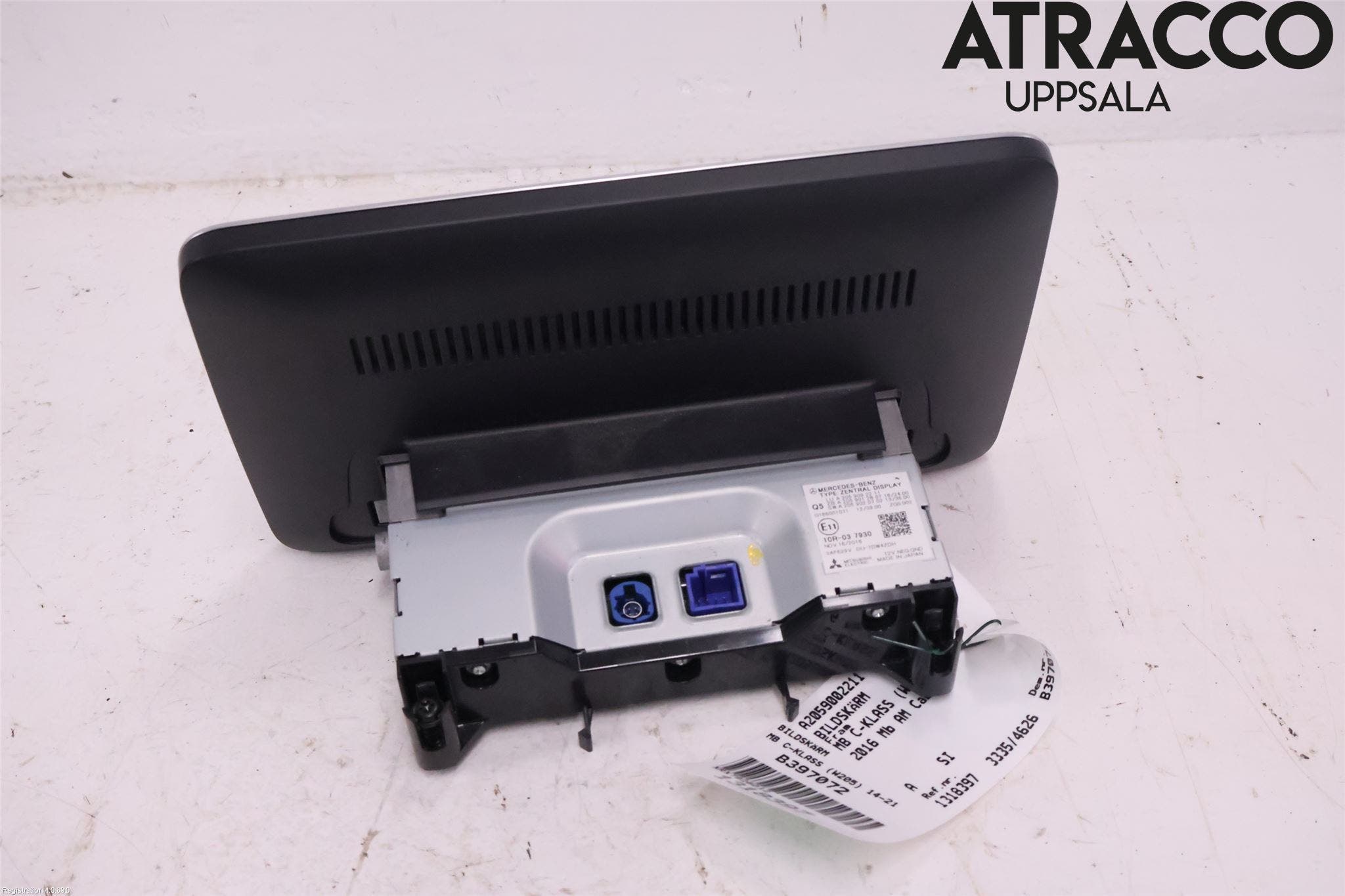 Mercedes-Benz MB C-KLASS (W205) 14-21 Bildskärm