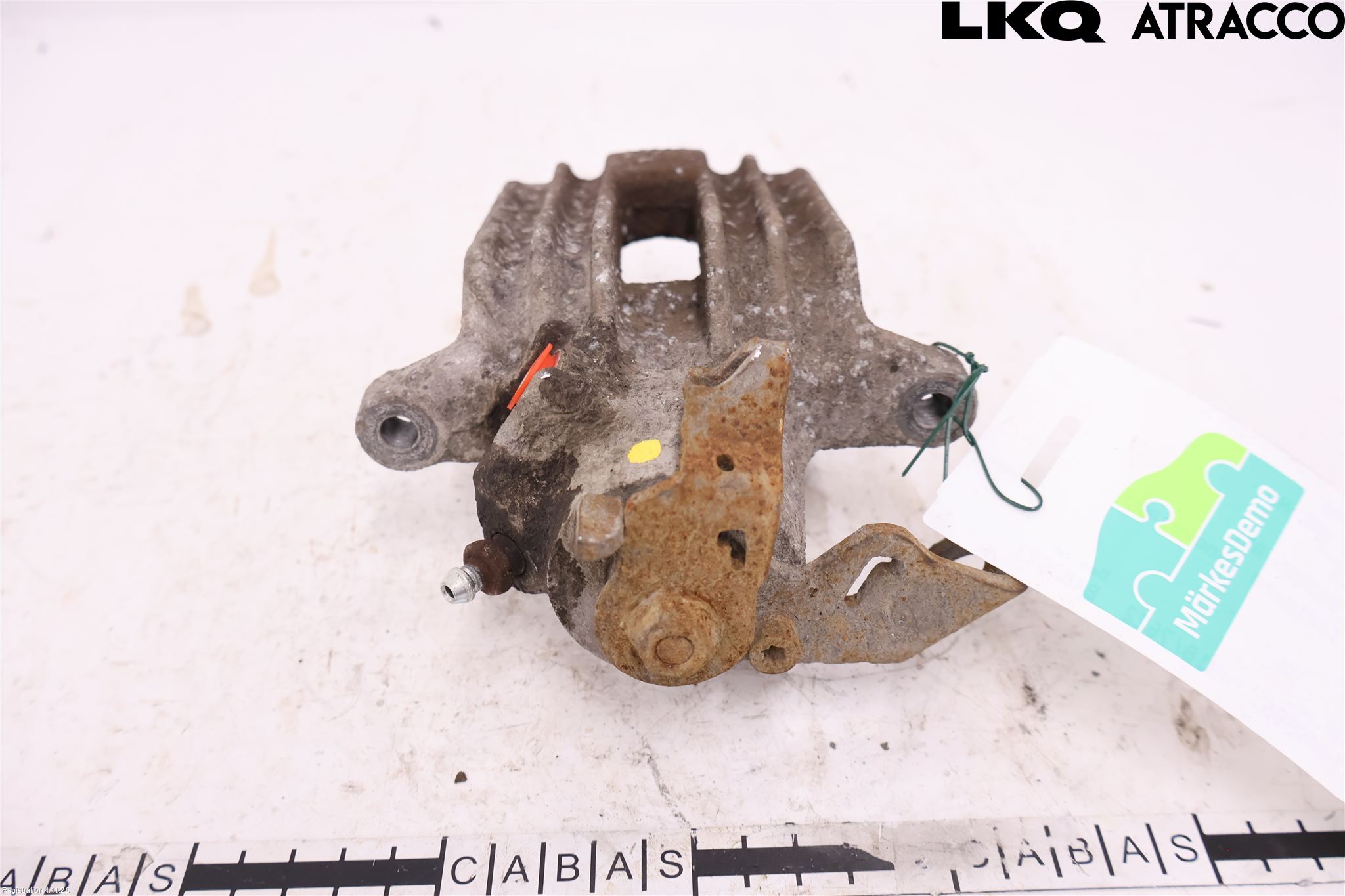 Volkswagen VW BORA Bromsok Bak Höger
