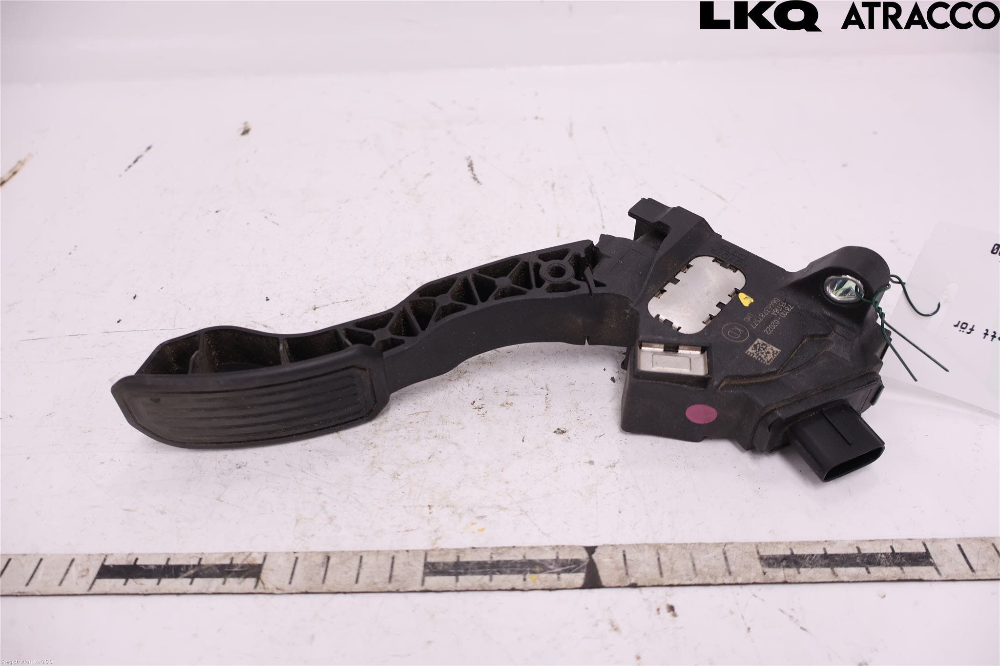 Toyota AVENSIS 09-15 Gaspedal