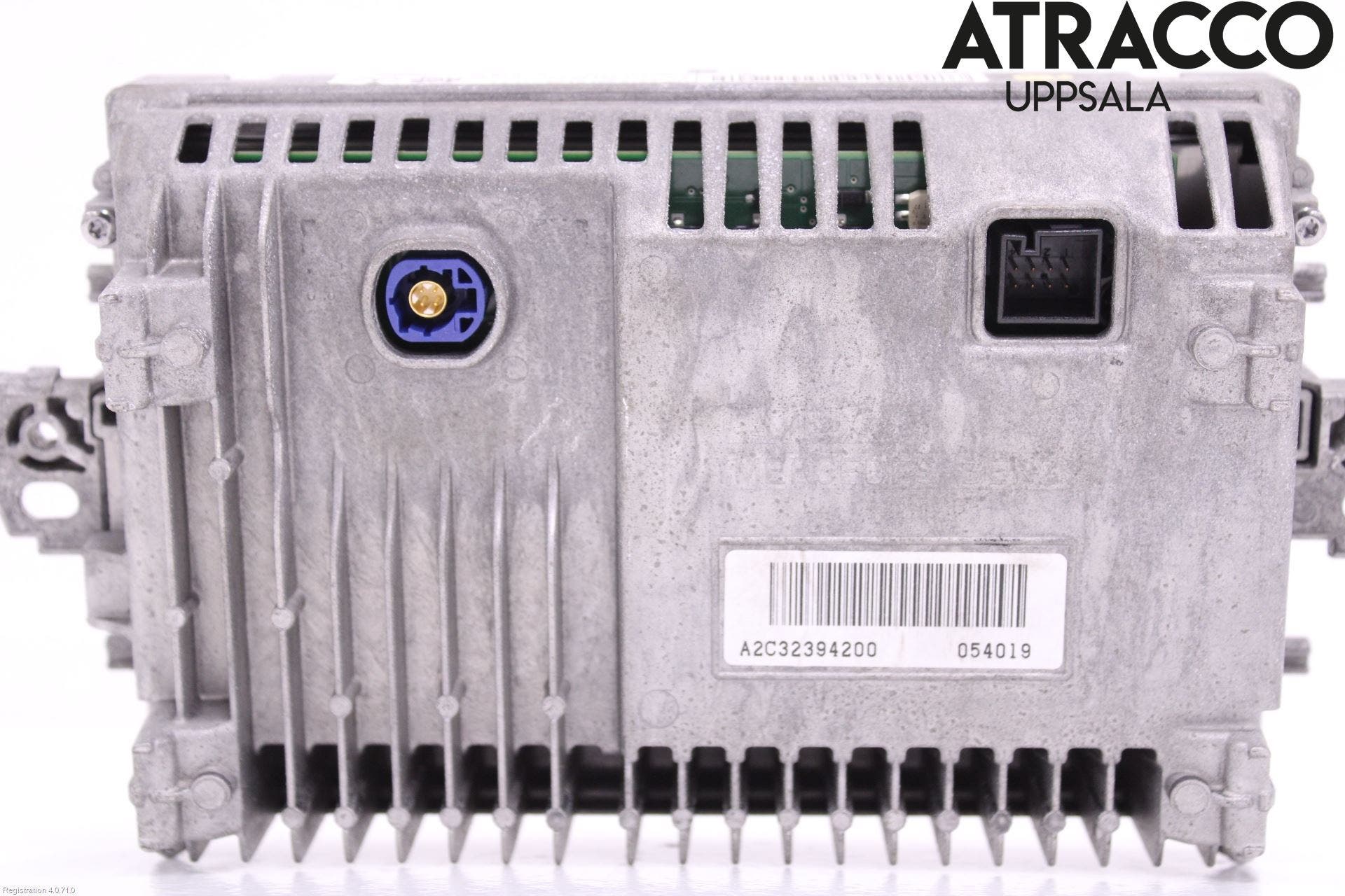 Mercedes-Benz MB E-KLASS (W212) 09-16 Bildskärm